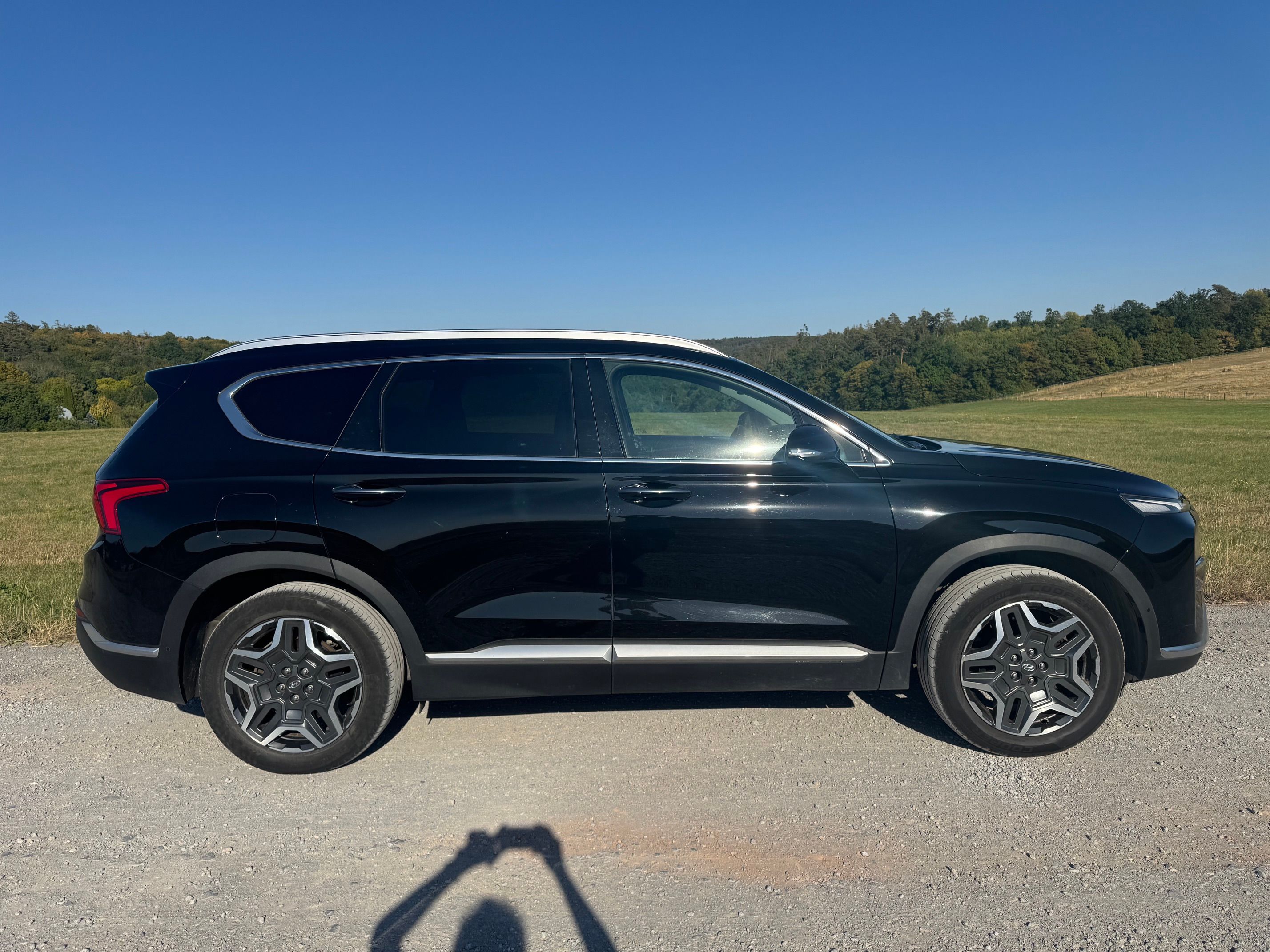 Hyundai Santa Fe, 1.6T-GDi PHEV 4x4 MAX. VÝB. ČR - fotka 6