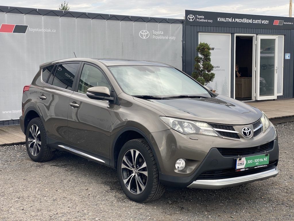 Toyota Rav4, 2.2D, ČR, navi, automat, 4x4