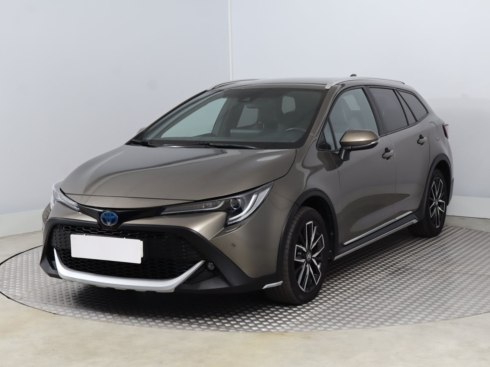 Toyota Corolla, 1.8 Hybrid, Automat, ČR,1.maj - fotka 3