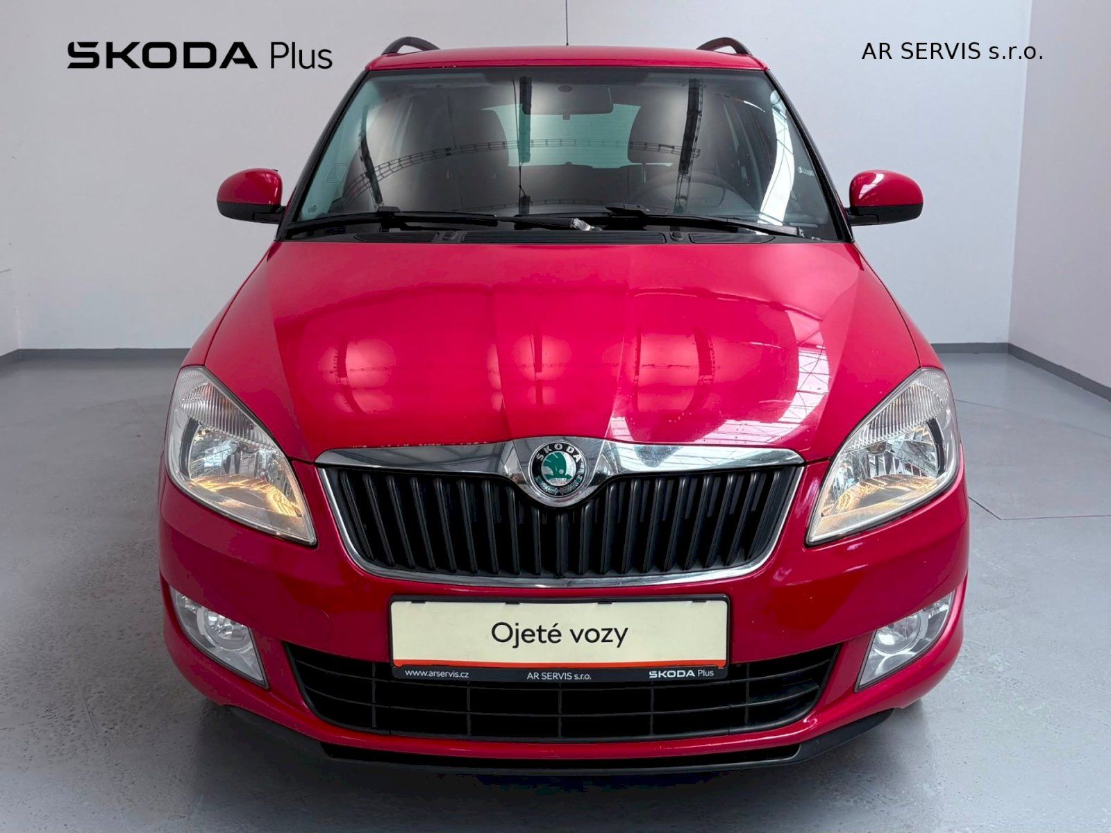 Škoda Fabia, Combi  1,2HTP/51kW  Ambiente M - fotka 4