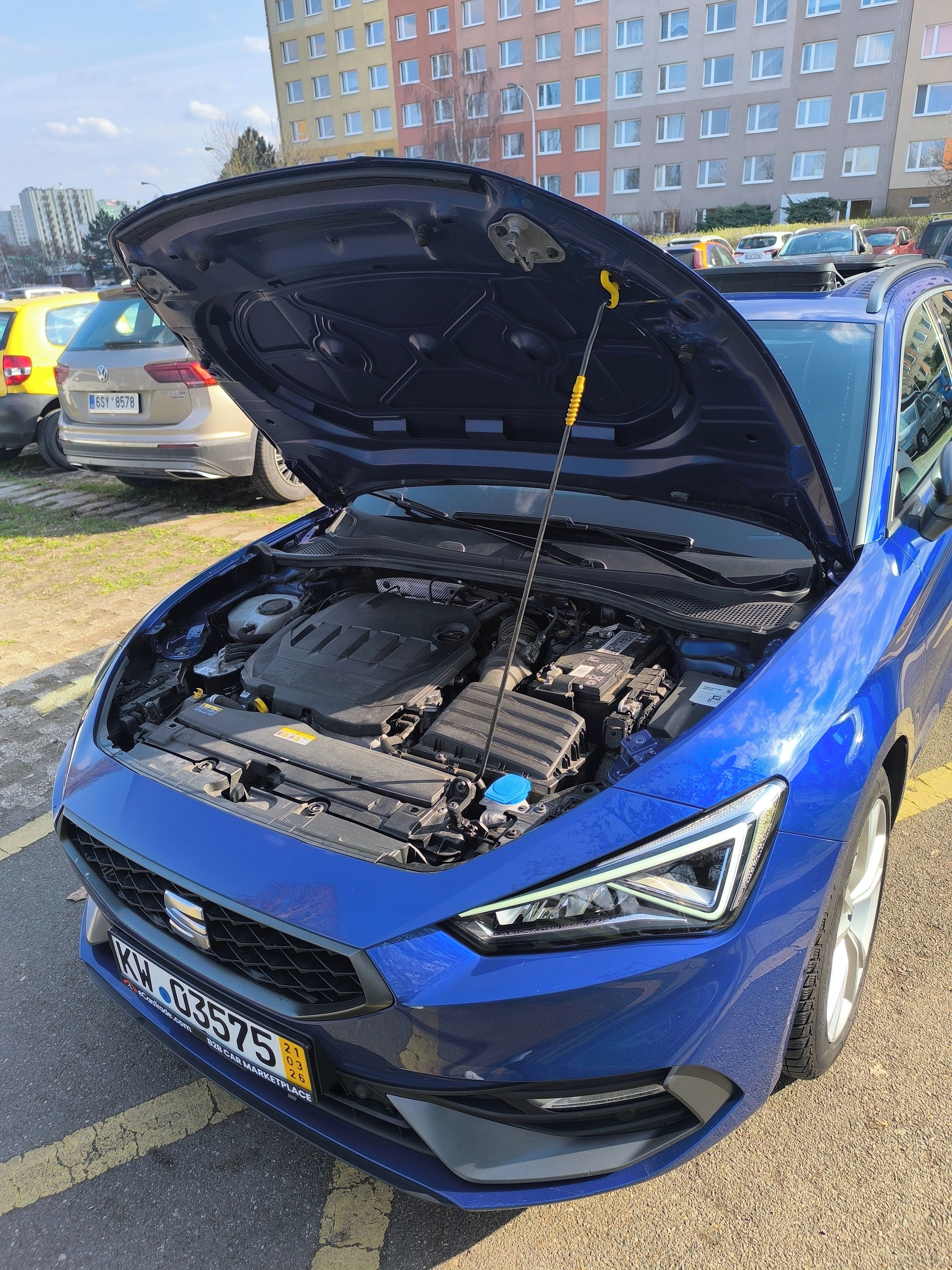 Seat Leon, FR 110kw 175 tis km - fotka 4