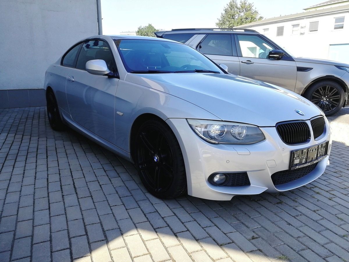 BMW Řada 3, 325i M Paket Xenon*Navi*kůže* - fotka 3