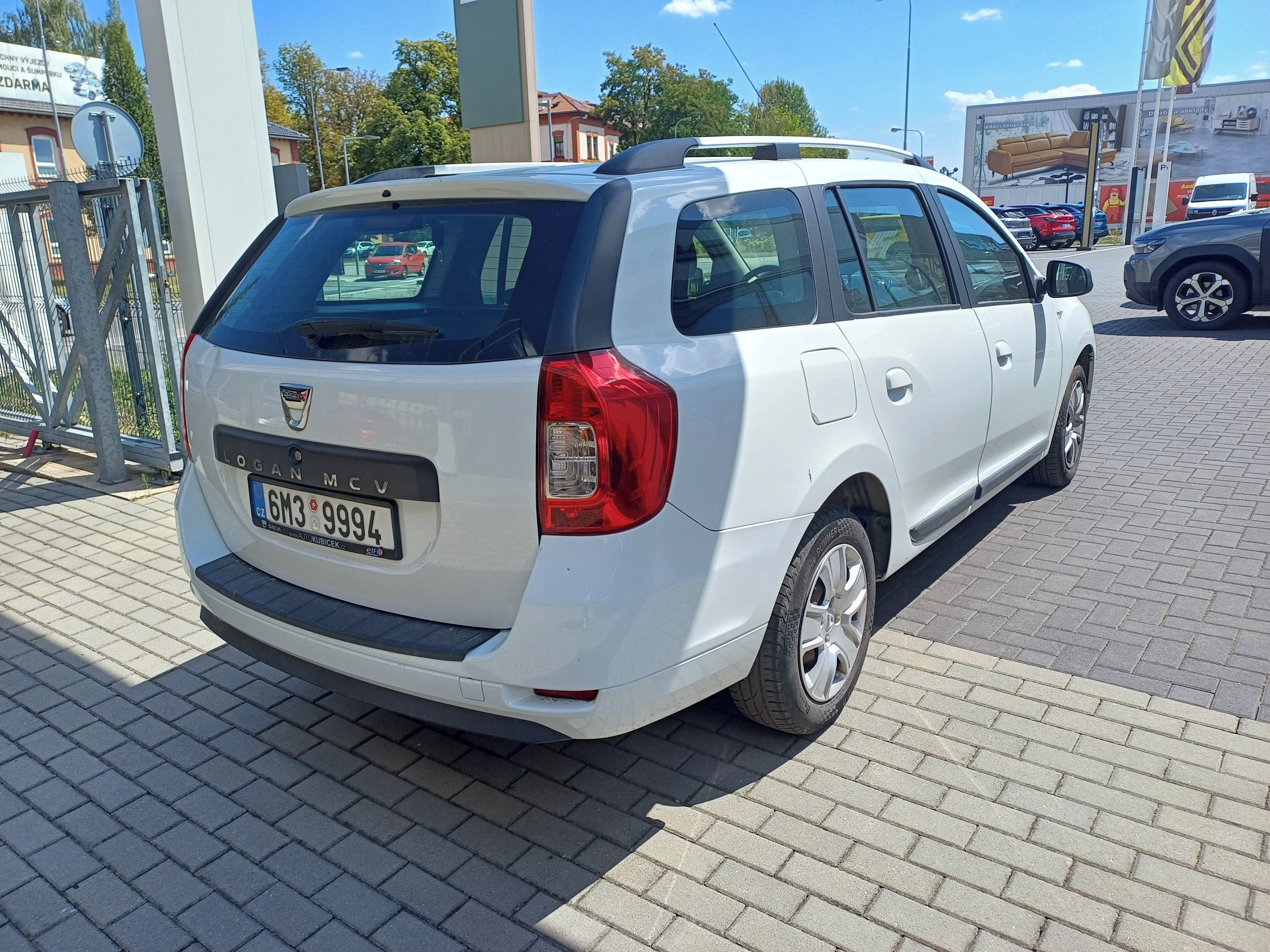 Dacia Logan, 0,9 TCe 66 kW/90 k S&S Arctica - fotka 3