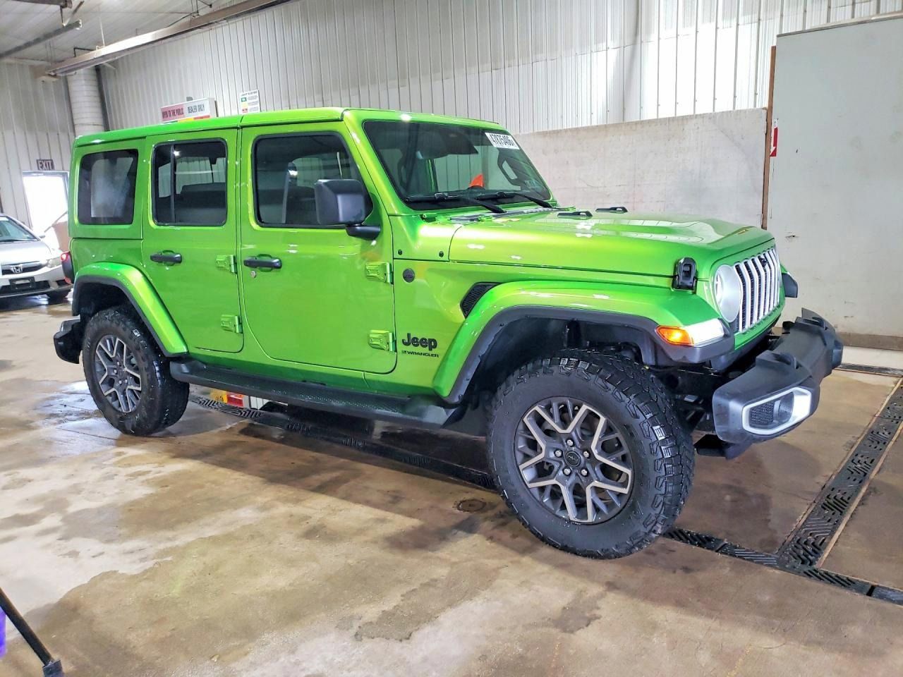 Jeep Wrangler Sahara, Auto na cestě - fotka 4