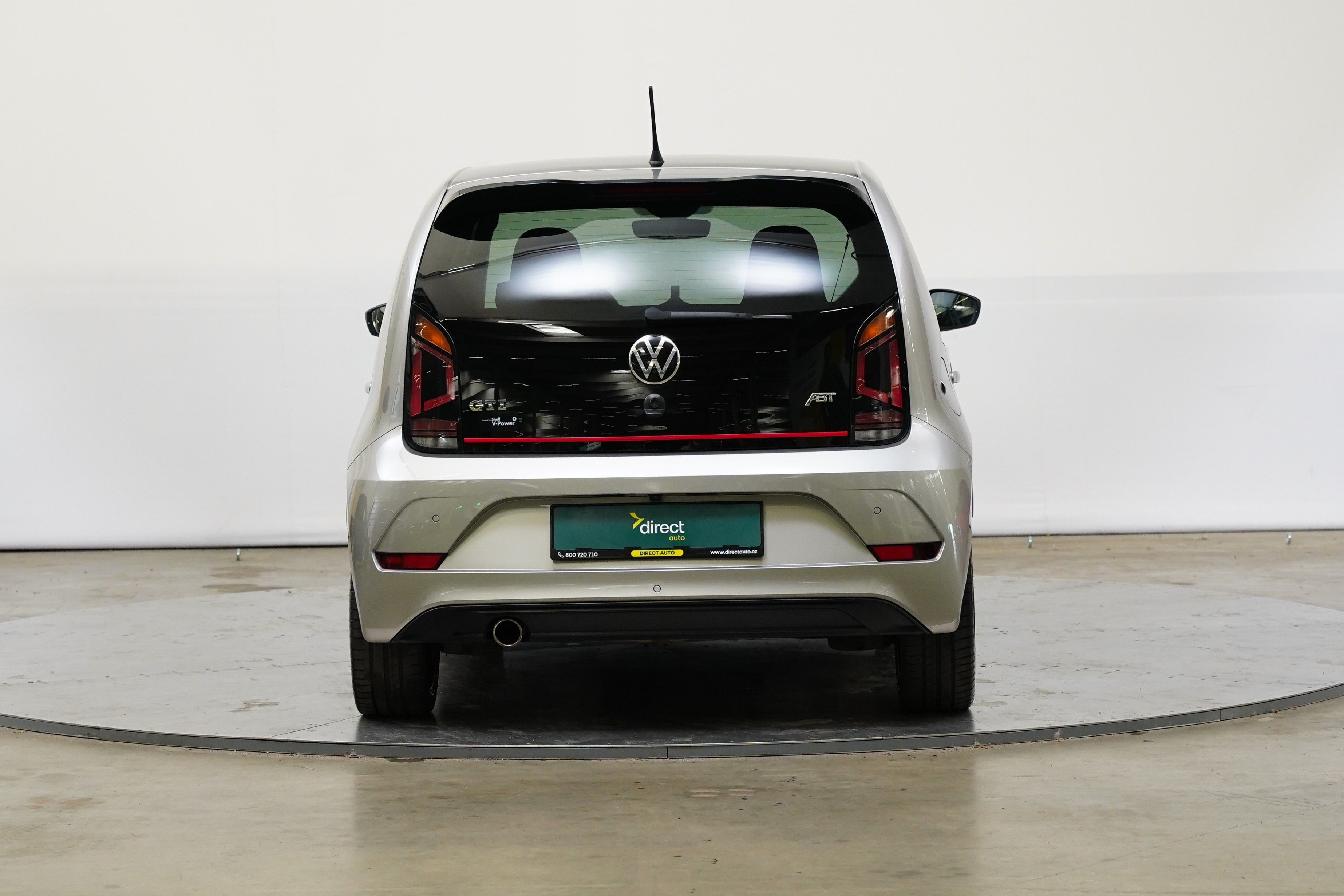 Volkswagen Up!, 1.0 TSI 85 kW GTI - fotka 6