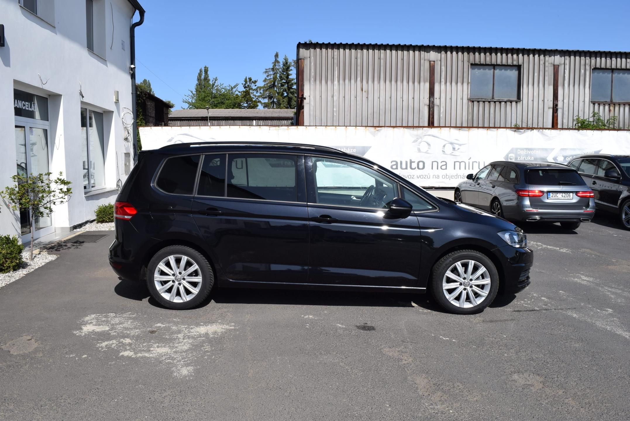 Volkswagen Touran, 2.0TDI 110kw 7MÍST CLBMT OPS - fotka 6
