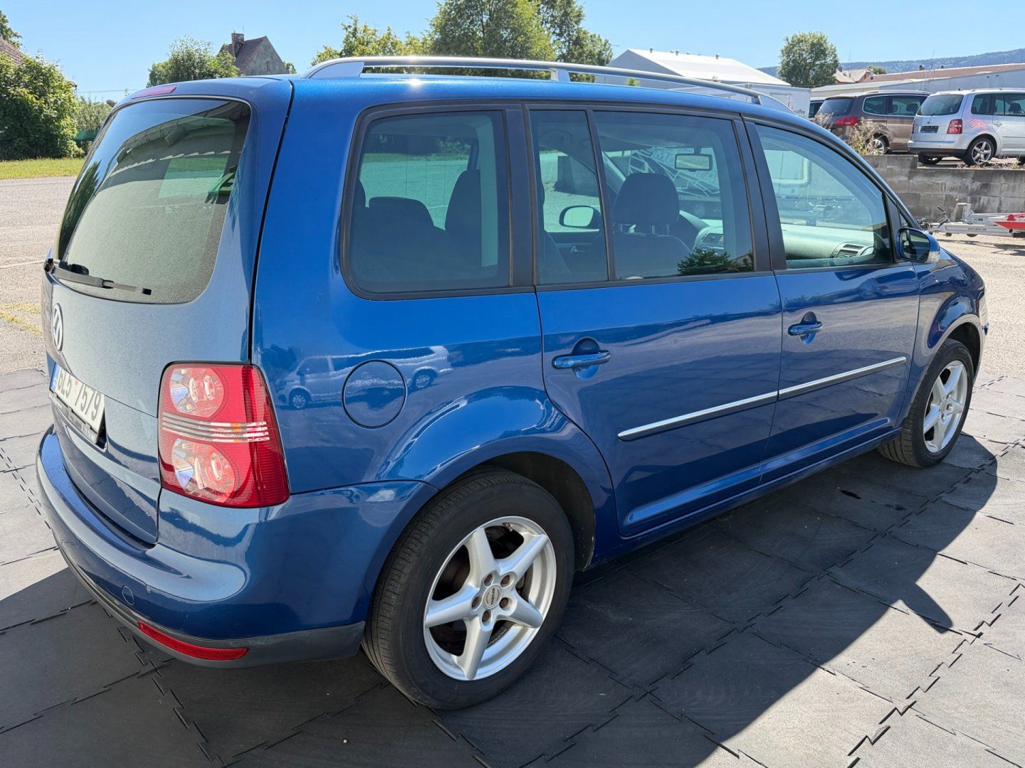 Volkswagen Touran, 1.9TDi Bi-Xenon, kůže, 7 míst - fotka 6