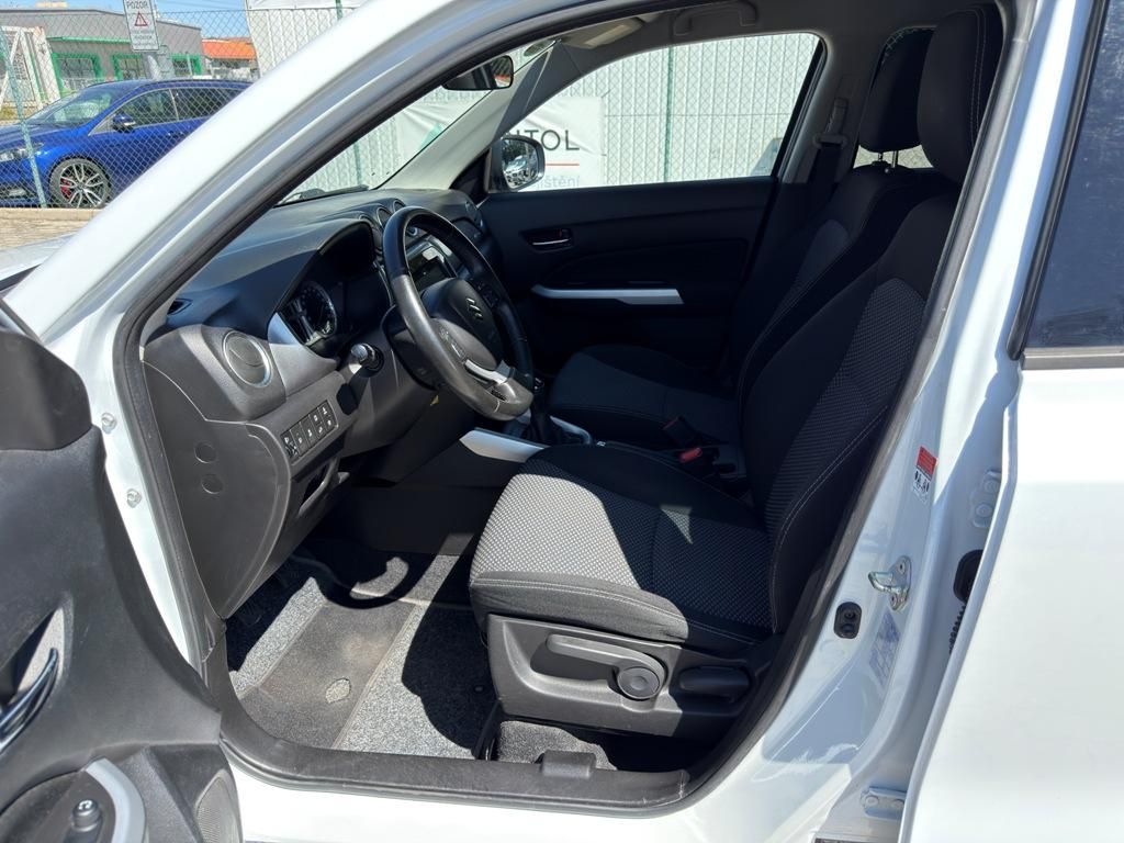 Suzuki Vitara, 1.6i 88 kW 4x4 servisní knížka - fotka 6