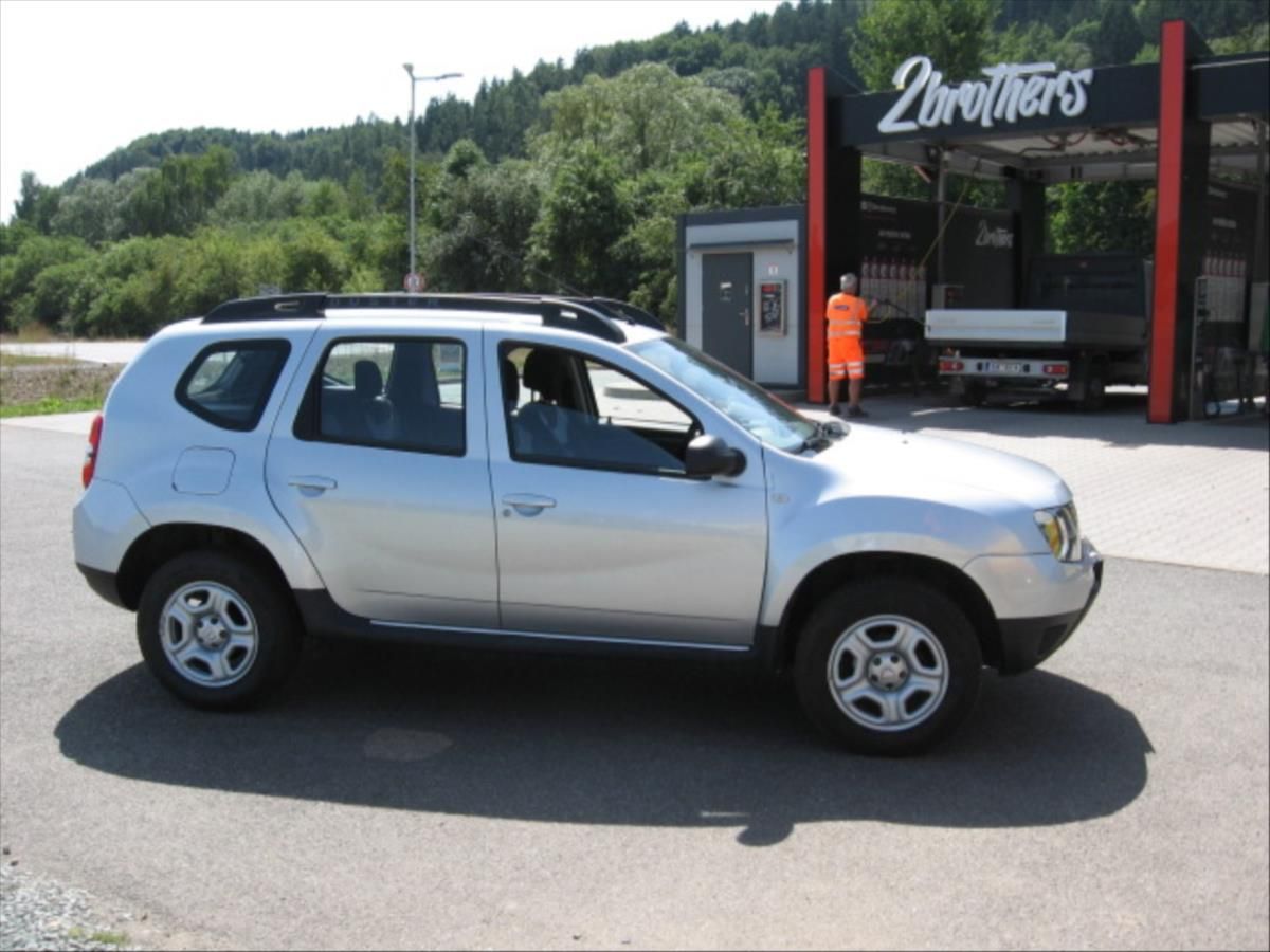 Dacia Duster, 1,6 i - fotka 5
