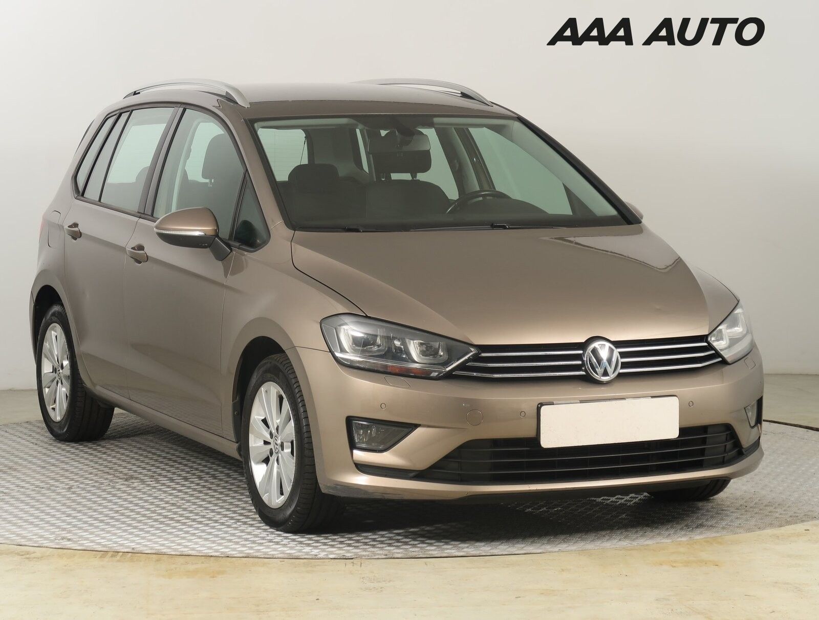 Volkswagen Golf Sportsvan, 1.2 TSI, Automat, ČR,1.maj