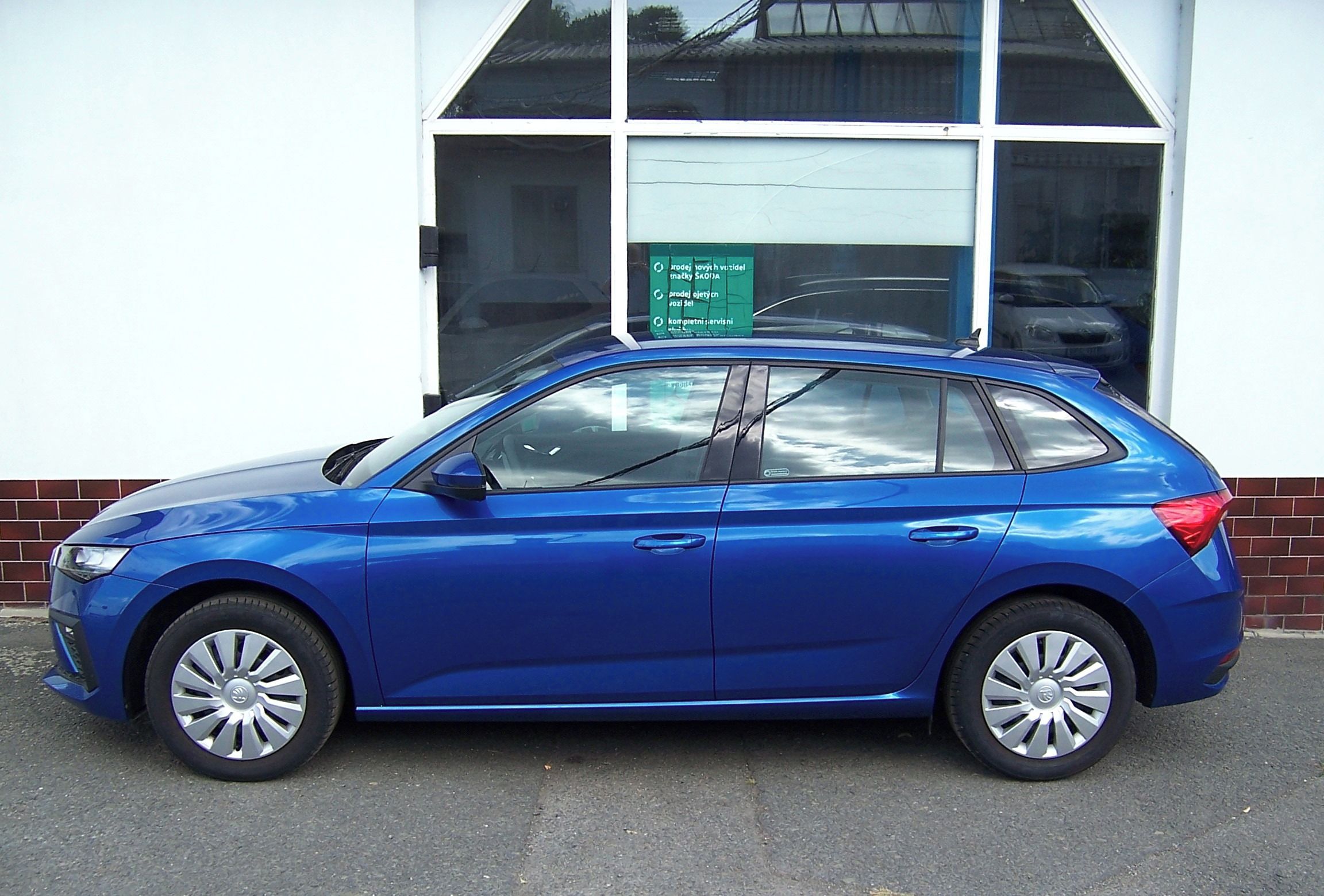 Škoda Scala, Selection 1.0TSI 70kW - fotka 3