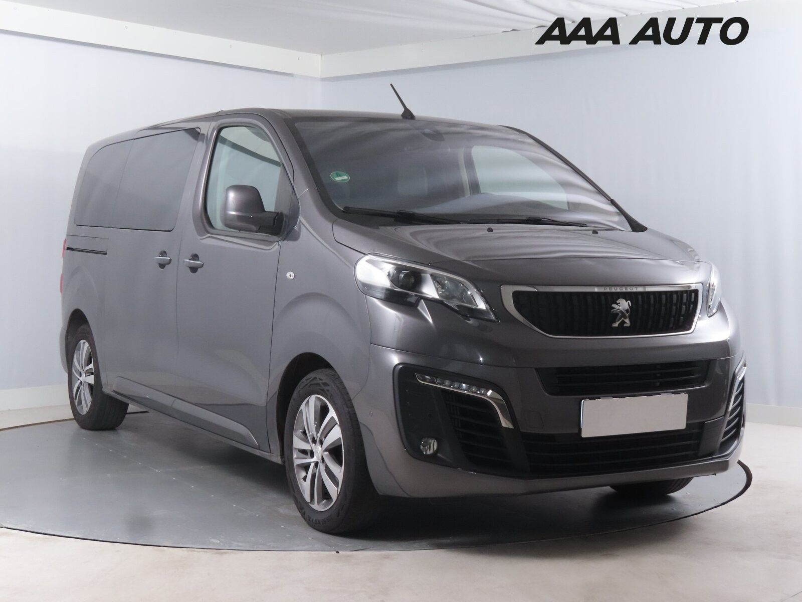 Peugeot Traveller, 2.0 BlueHDi, Klima, ČR, 1Maj