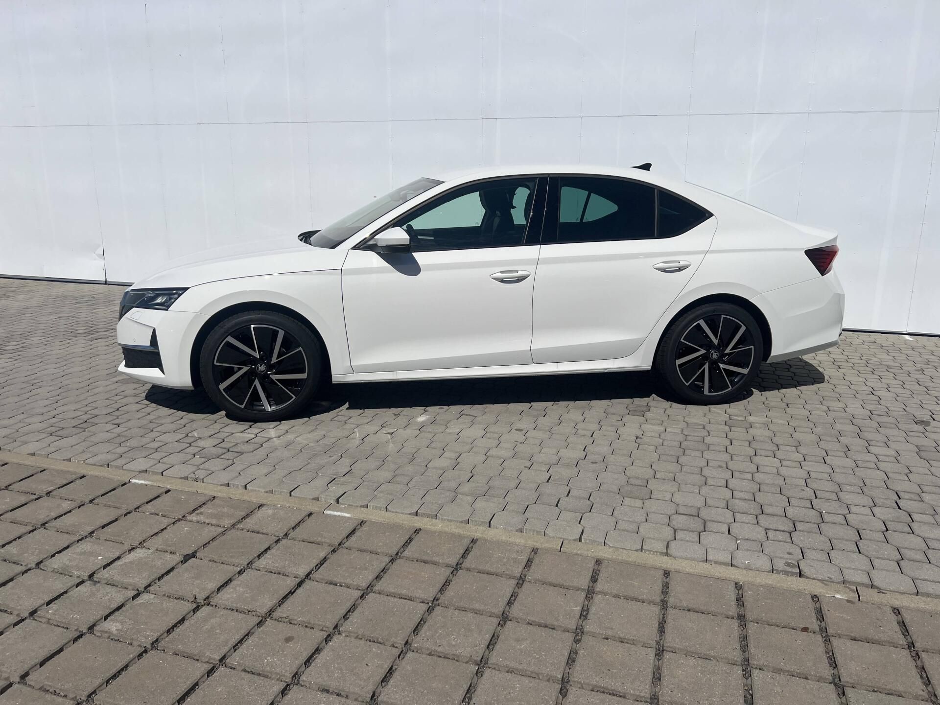 Škoda Octavia, Dynamic 7DSG 1,5TSI - fotka 2