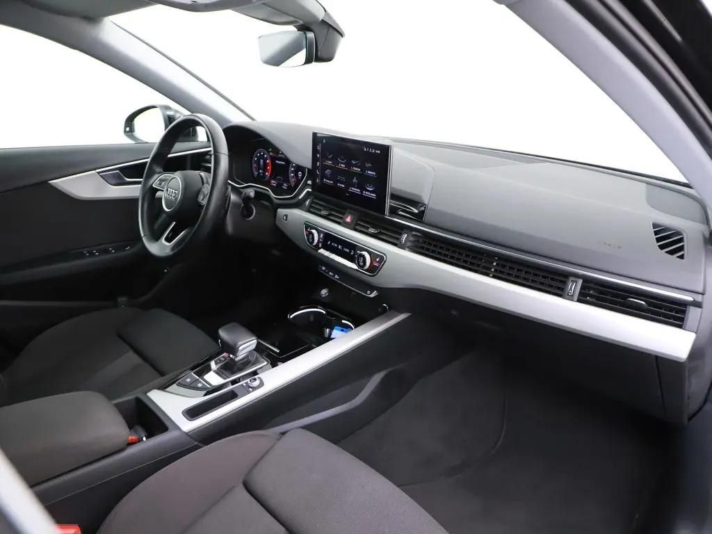 Audi A4, 35TFSI Aut. Sport DPH TZ - fotka 4