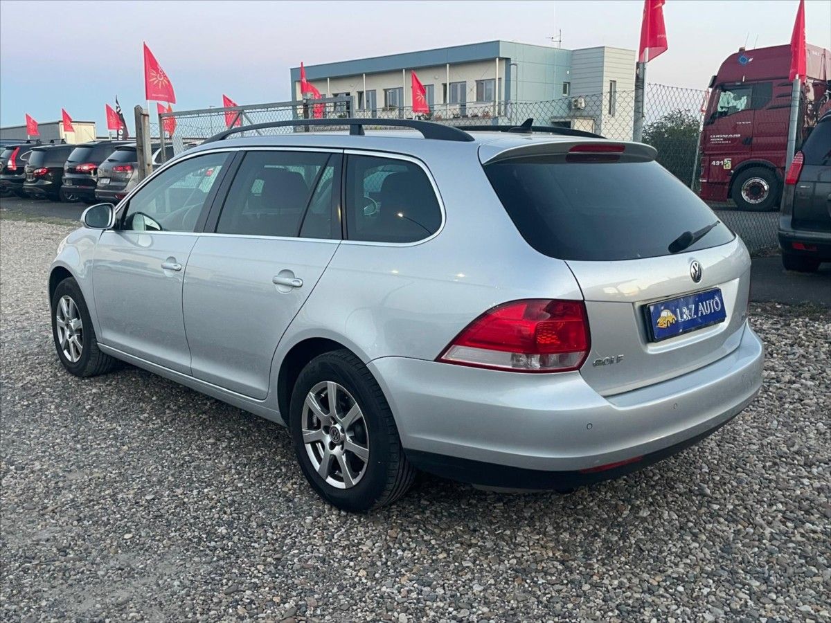 Volkswagen Golf, 1,4 TSi DSG - fotka 4