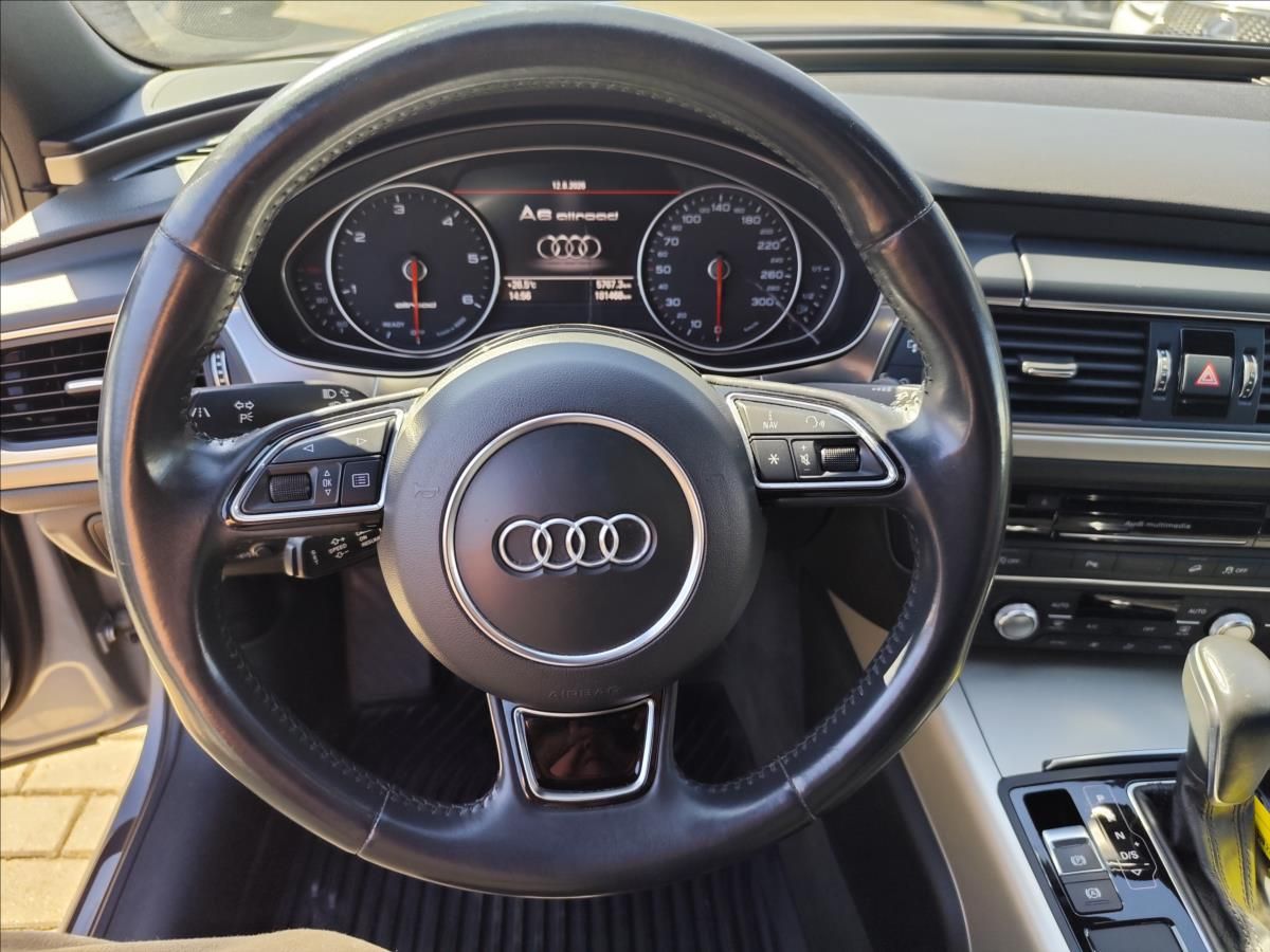 Audi A6 allroad, 3.0TDI 160KW AUT LED 20ALU KŮŽ - fotka 4