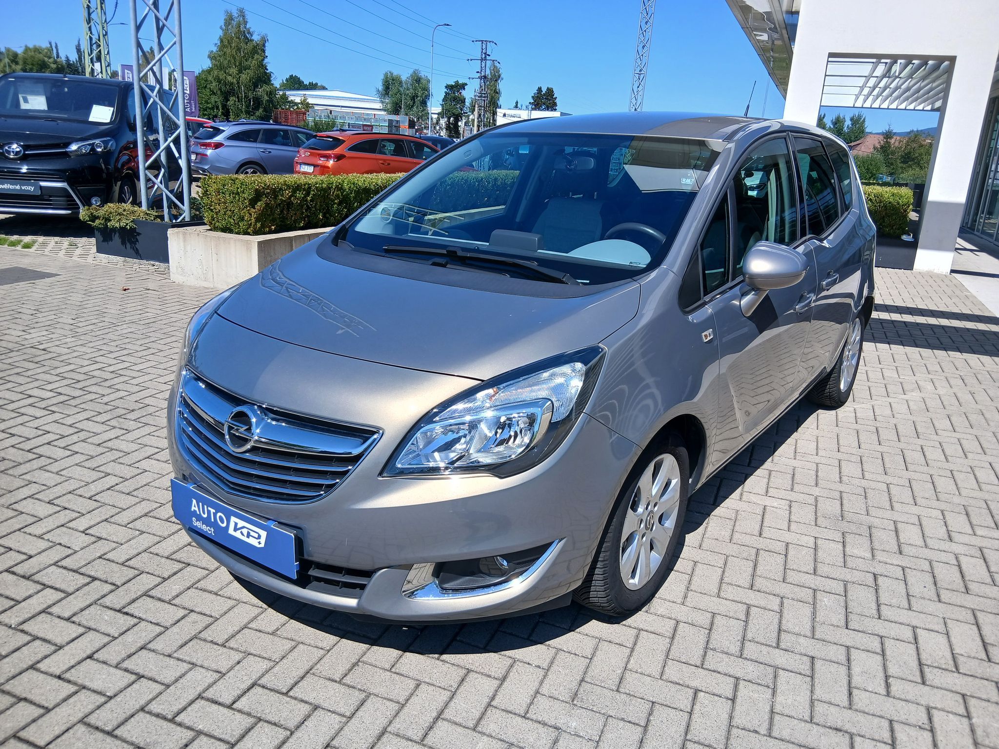 Opel Meriva, 1.4 T 88kW Cosmo 6MT 1.maj, ČR - fotka 2