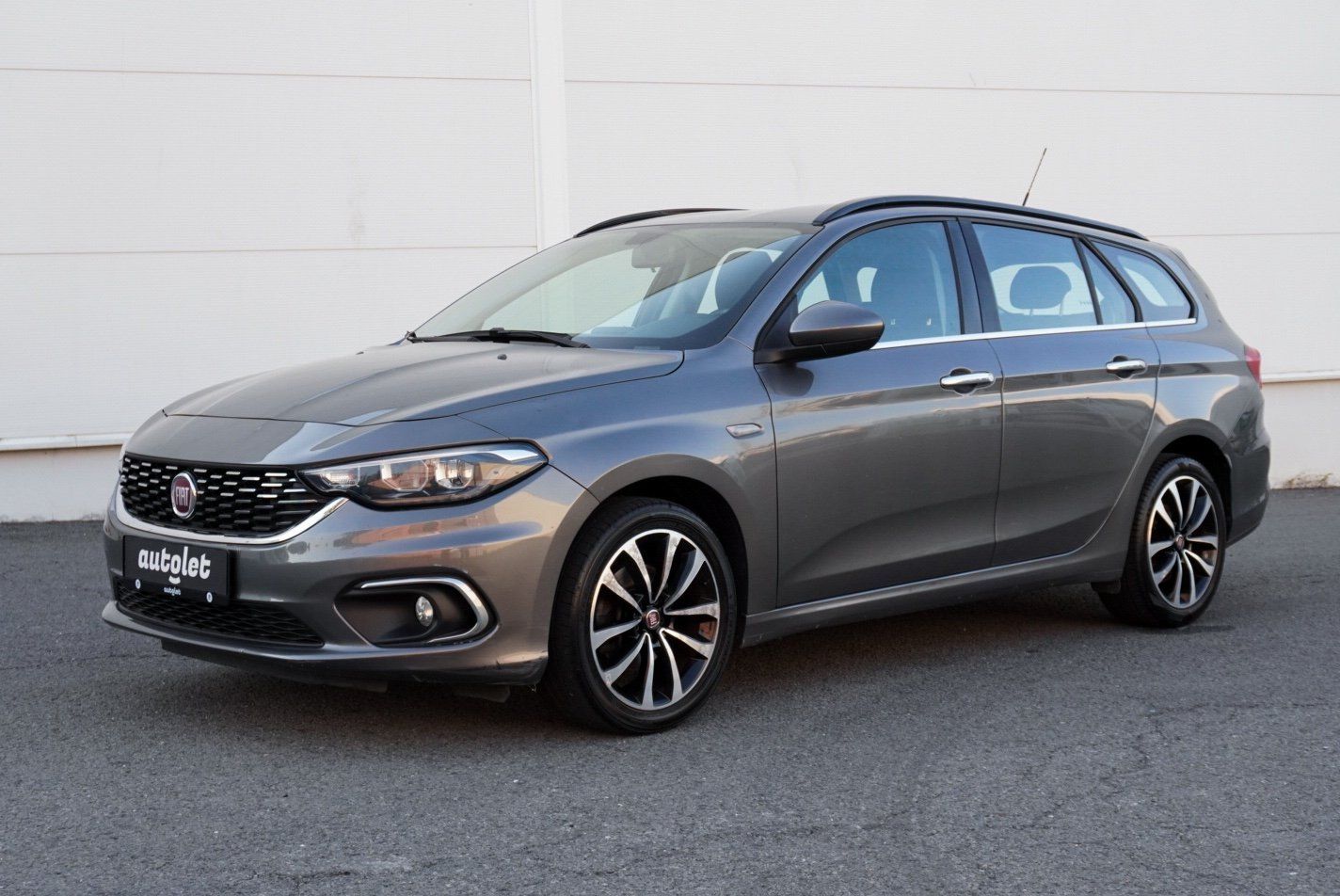 Fiat Tipo, 1.4 LOUNGE - fotka 4