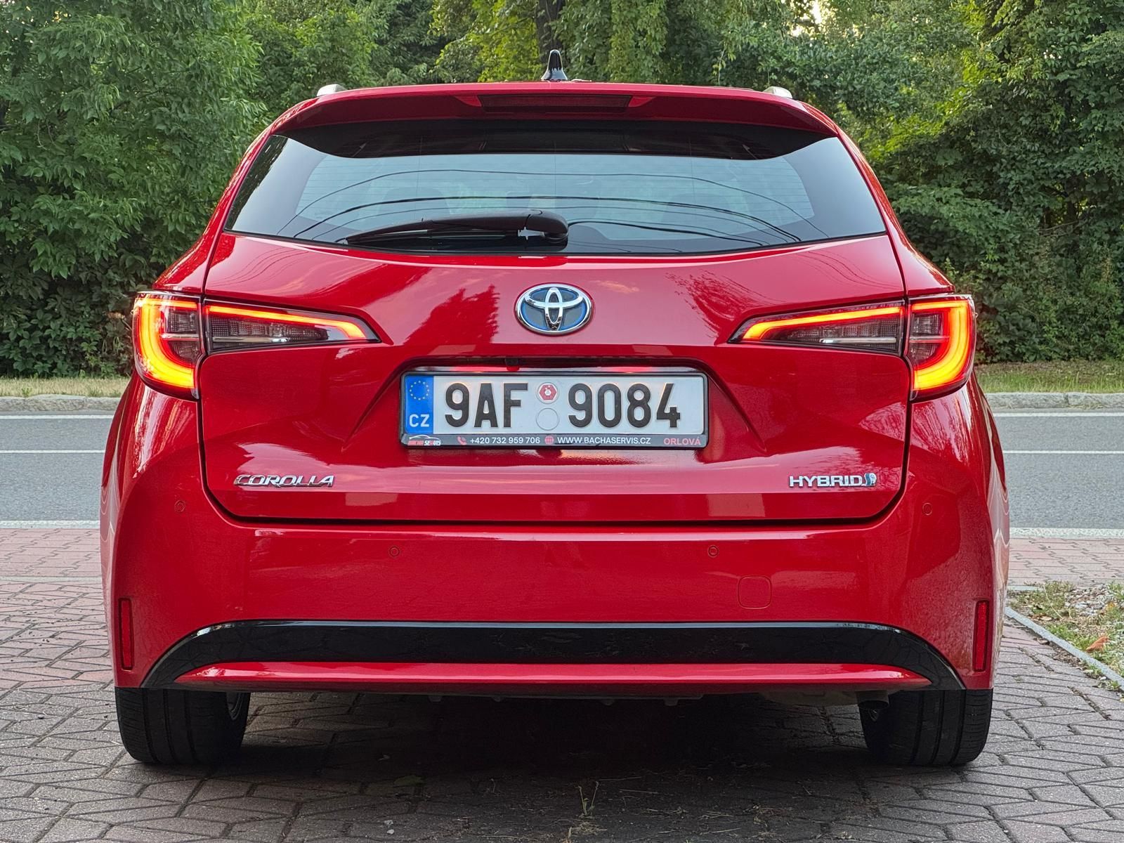 Toyota Corolla, 1.8E-Cvt Comf Sport 1.MAJ.DPH - fotka 5