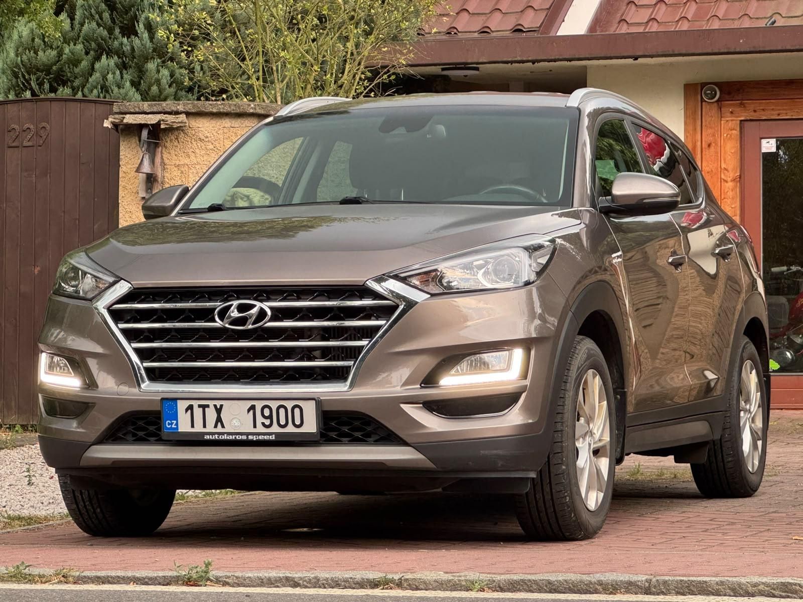 Hyundai Tucson, 1.6D 4x4 1.MAJIT. ČR DPH TAŽNÉ - fotka 3