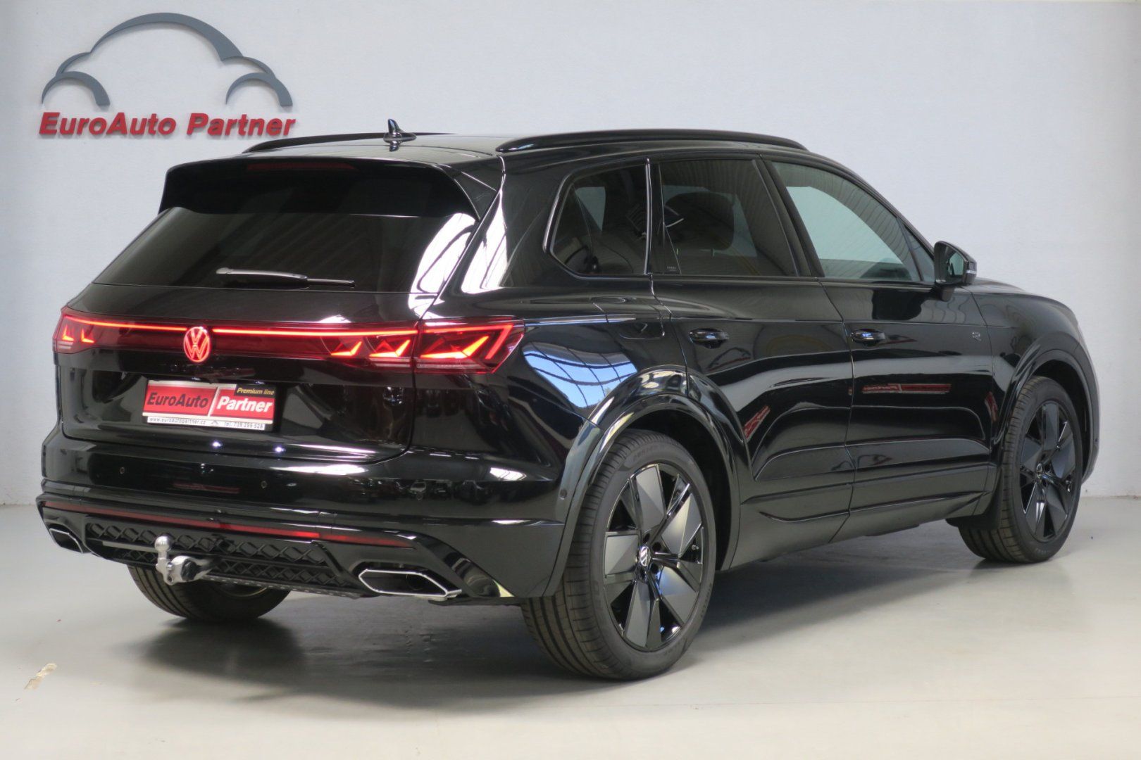 Volkswagen Touareg, NEW Final Edition R Line 210kW - fotka 4