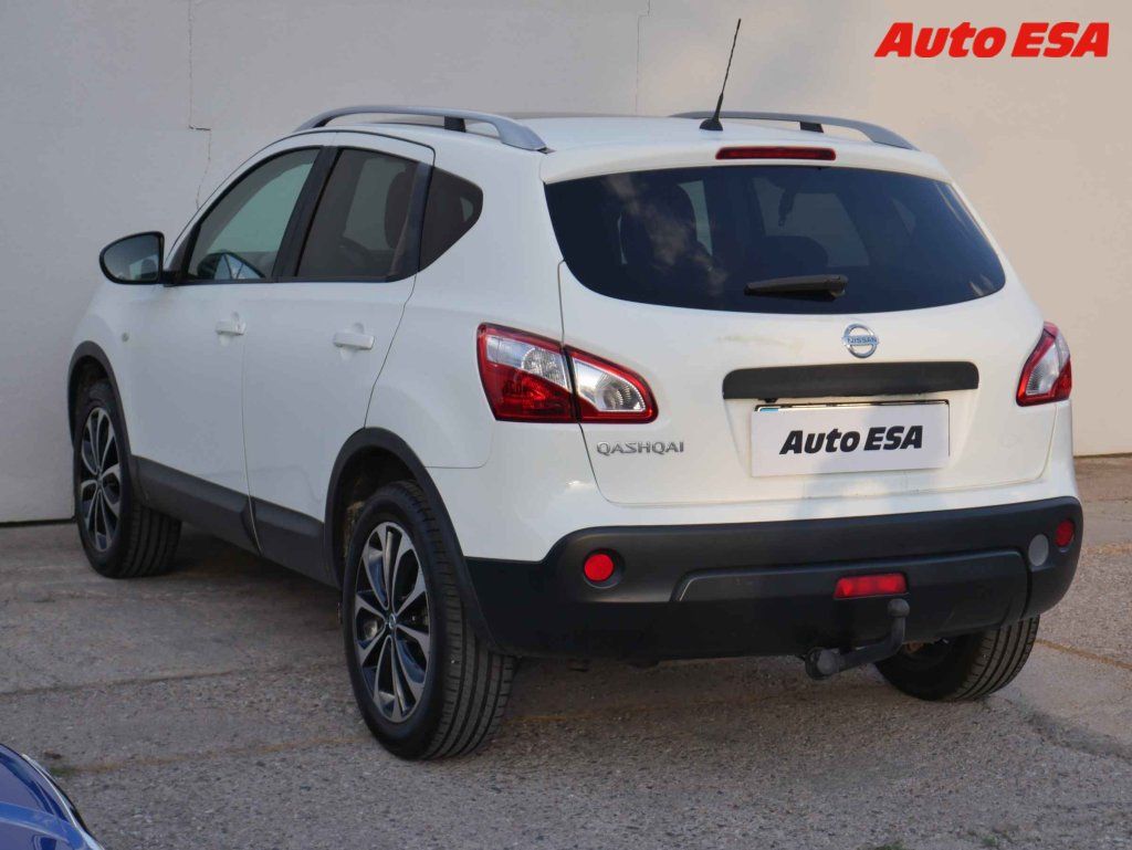 Nissan Qashqai, 1.6i - fotka 4