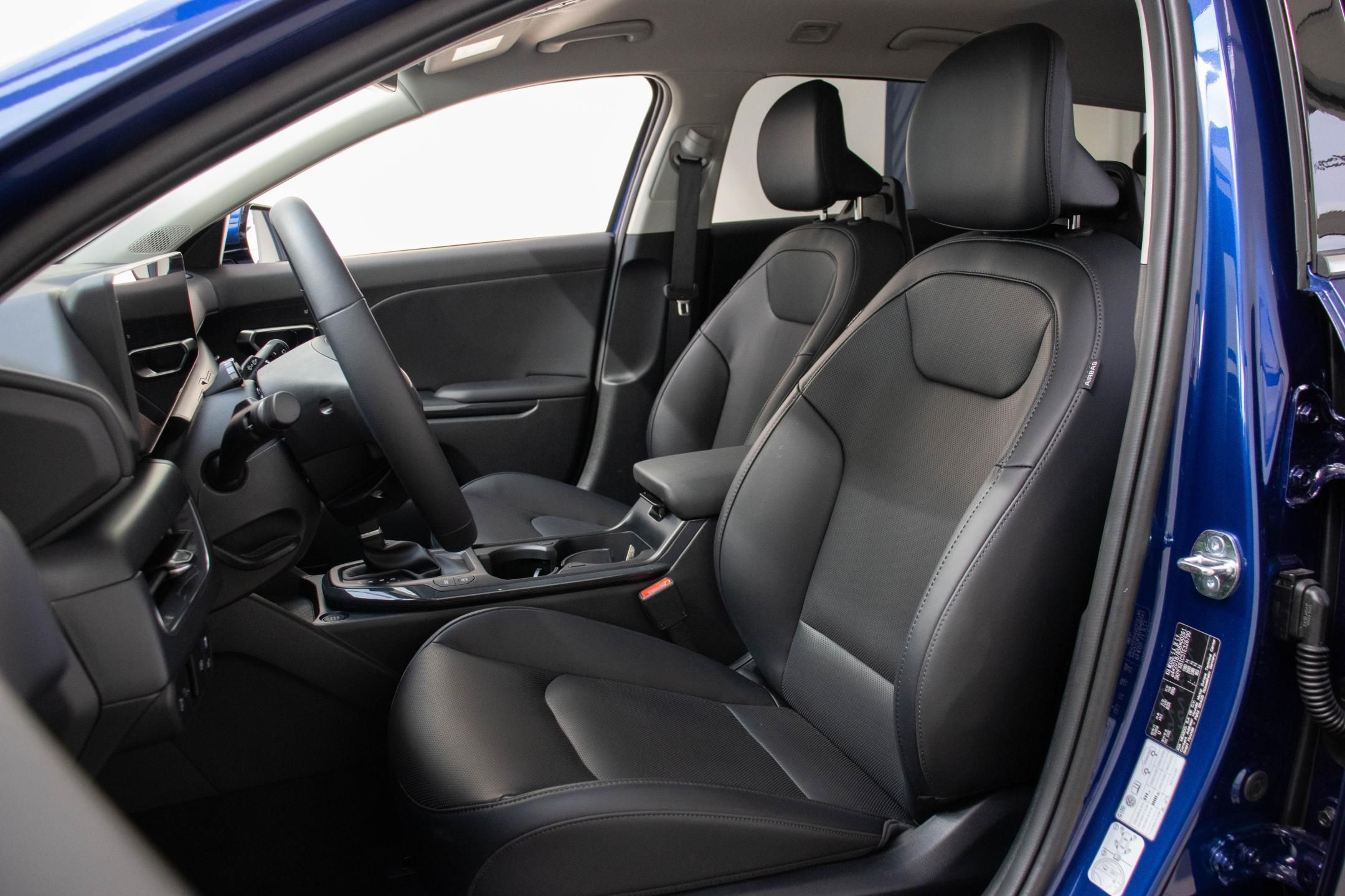 Kia K4, 1,6 T-GDi GPF 7DCT TOP - fotka 5