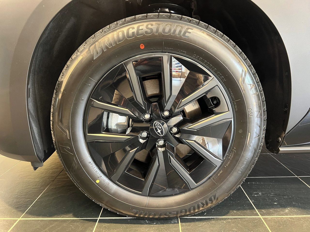 Subaru E-Outback, 74.7 kWh AWD Comfort H/K Venti - fotka 6