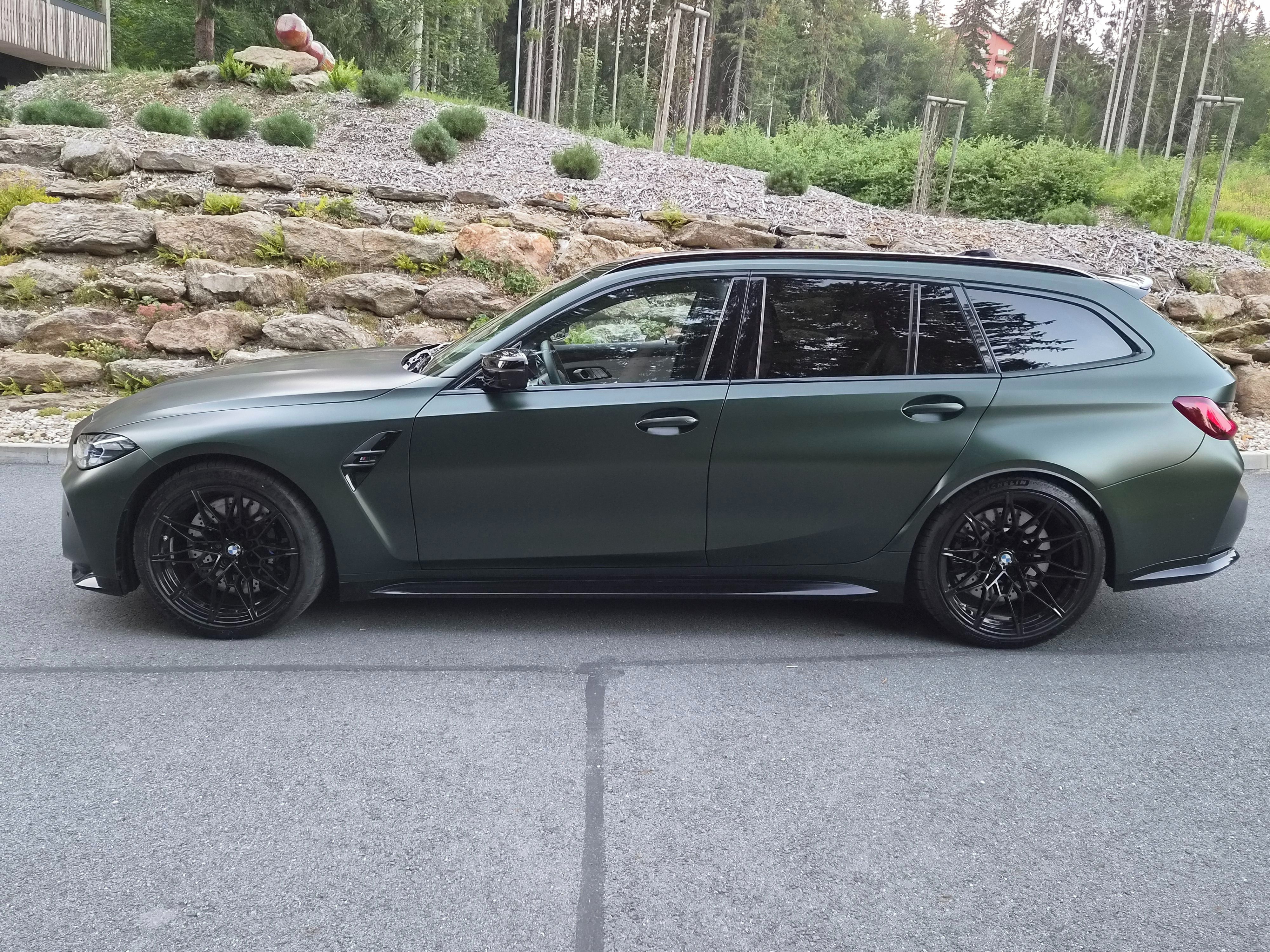 BMW M3, Competition Touring xDrive H&K - fotka 2