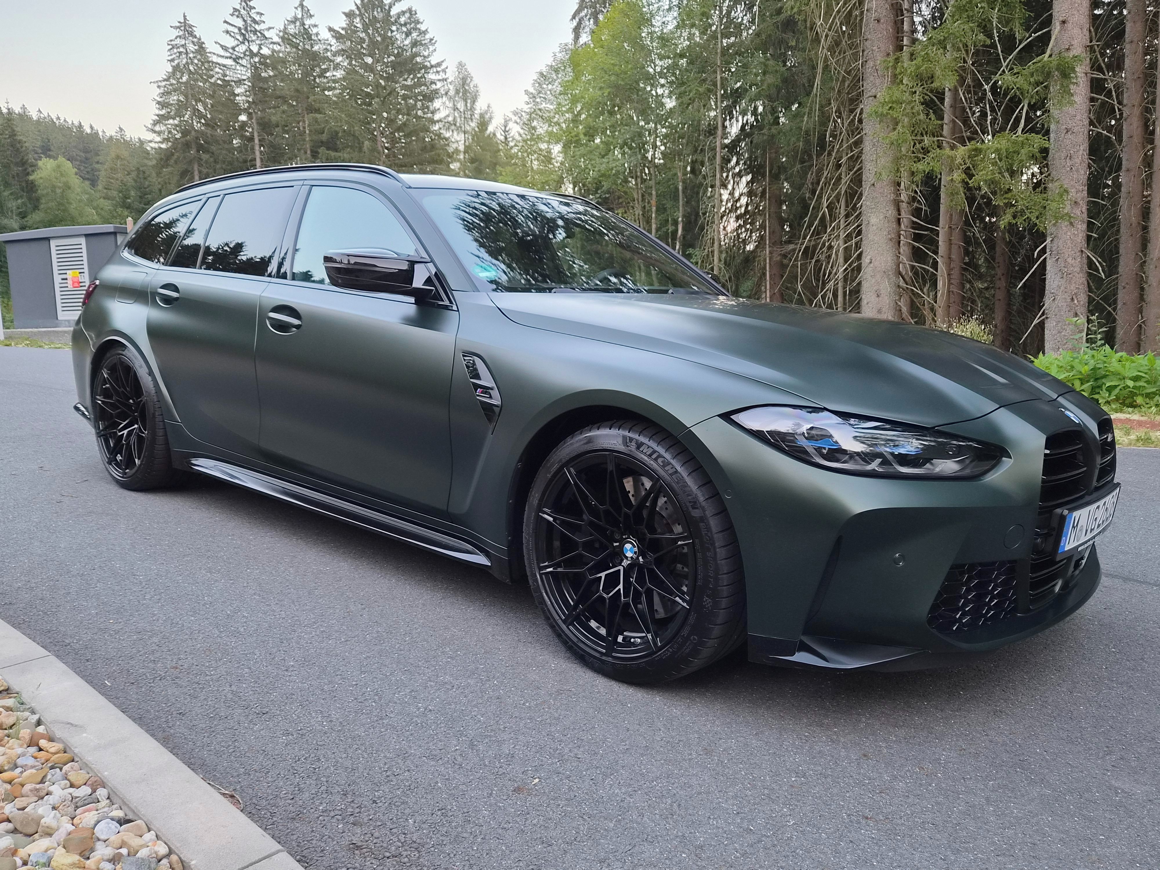 BMW M3, Competition Touring xDrive H&K - fotka 3