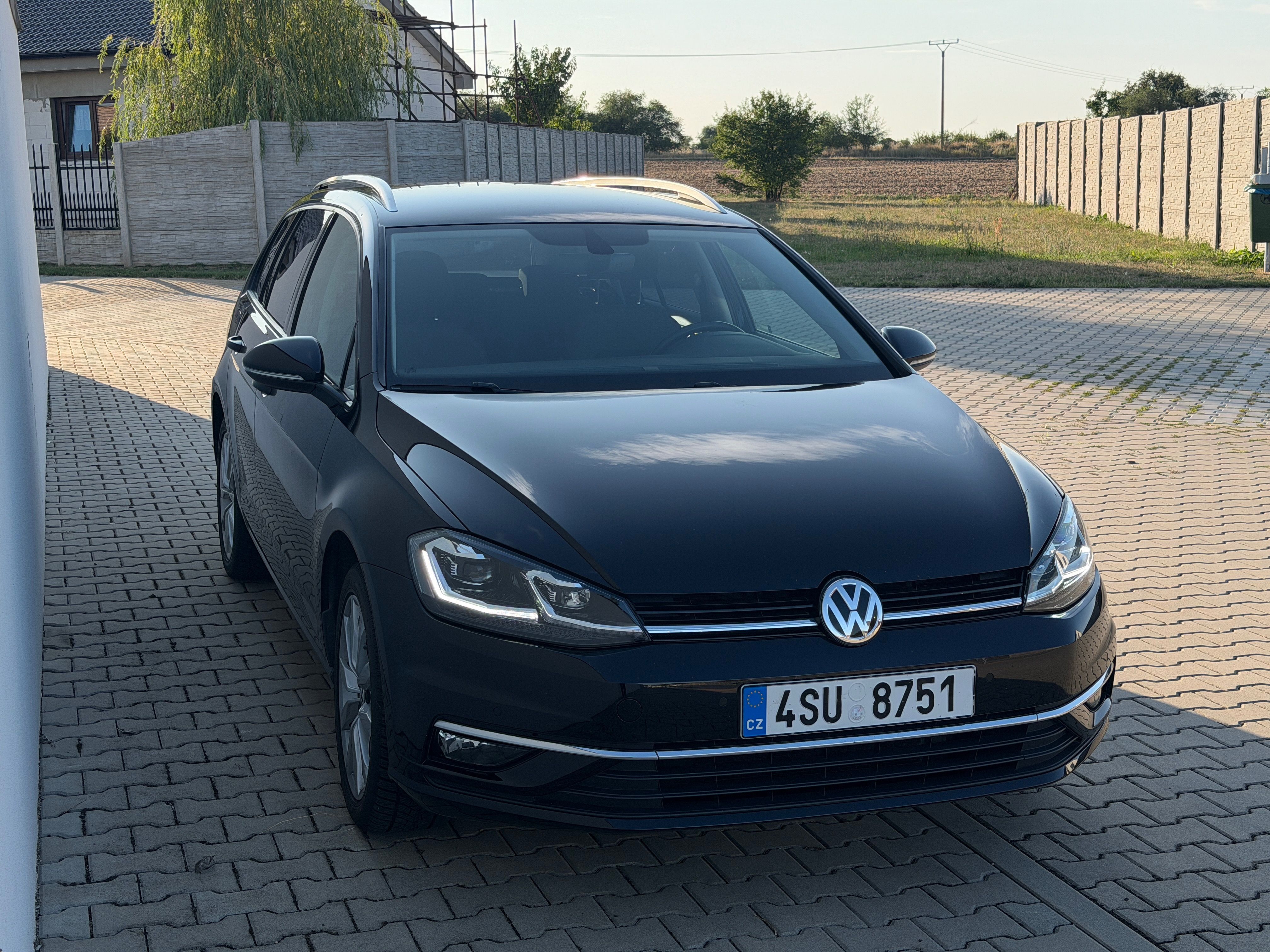 Volkswagen Golf, 1.4 TSI,CZ, Marathon edition - fotka 2