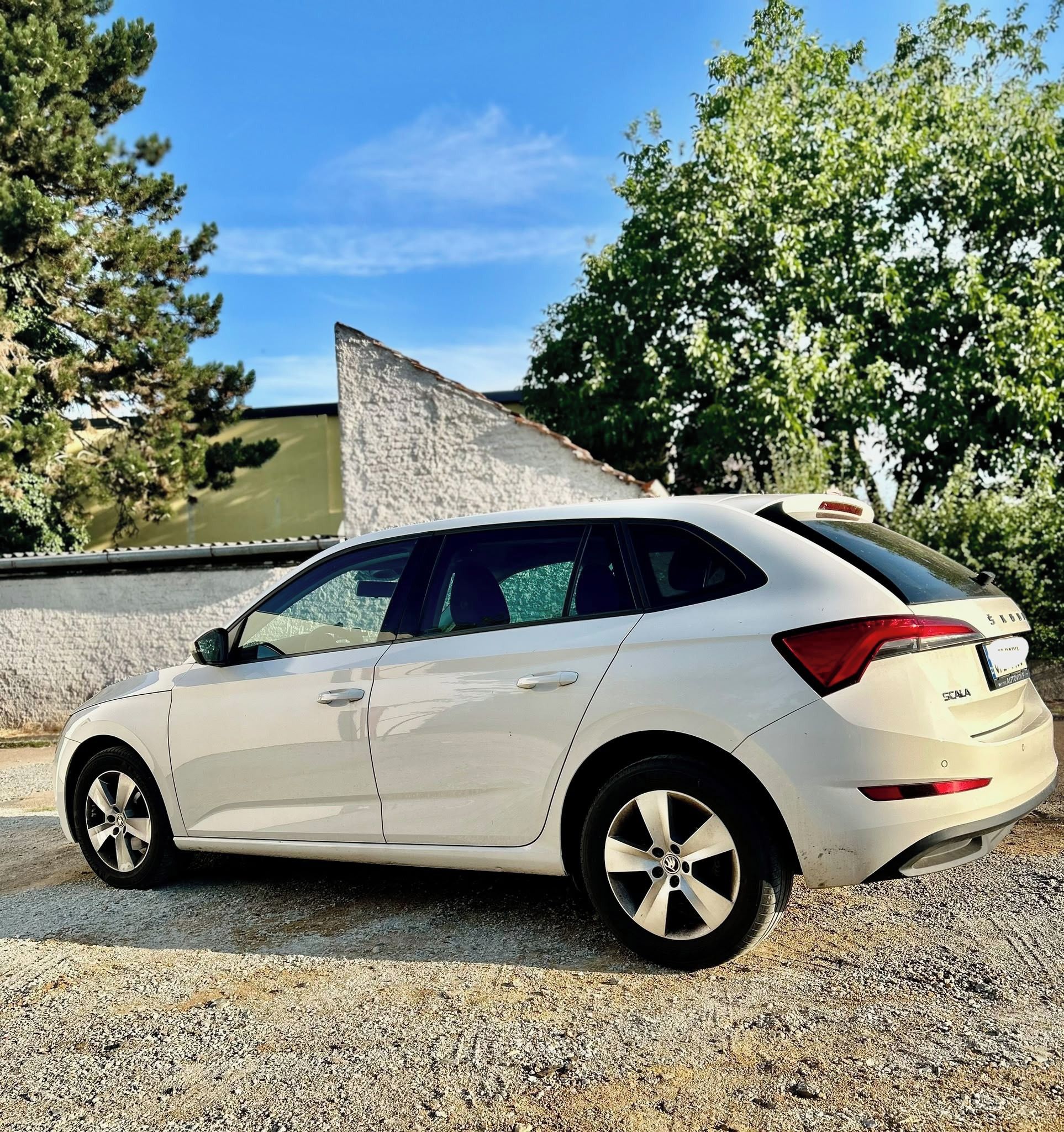 Škoda Scala, 1,0 - pravidelný servis - fotka 3