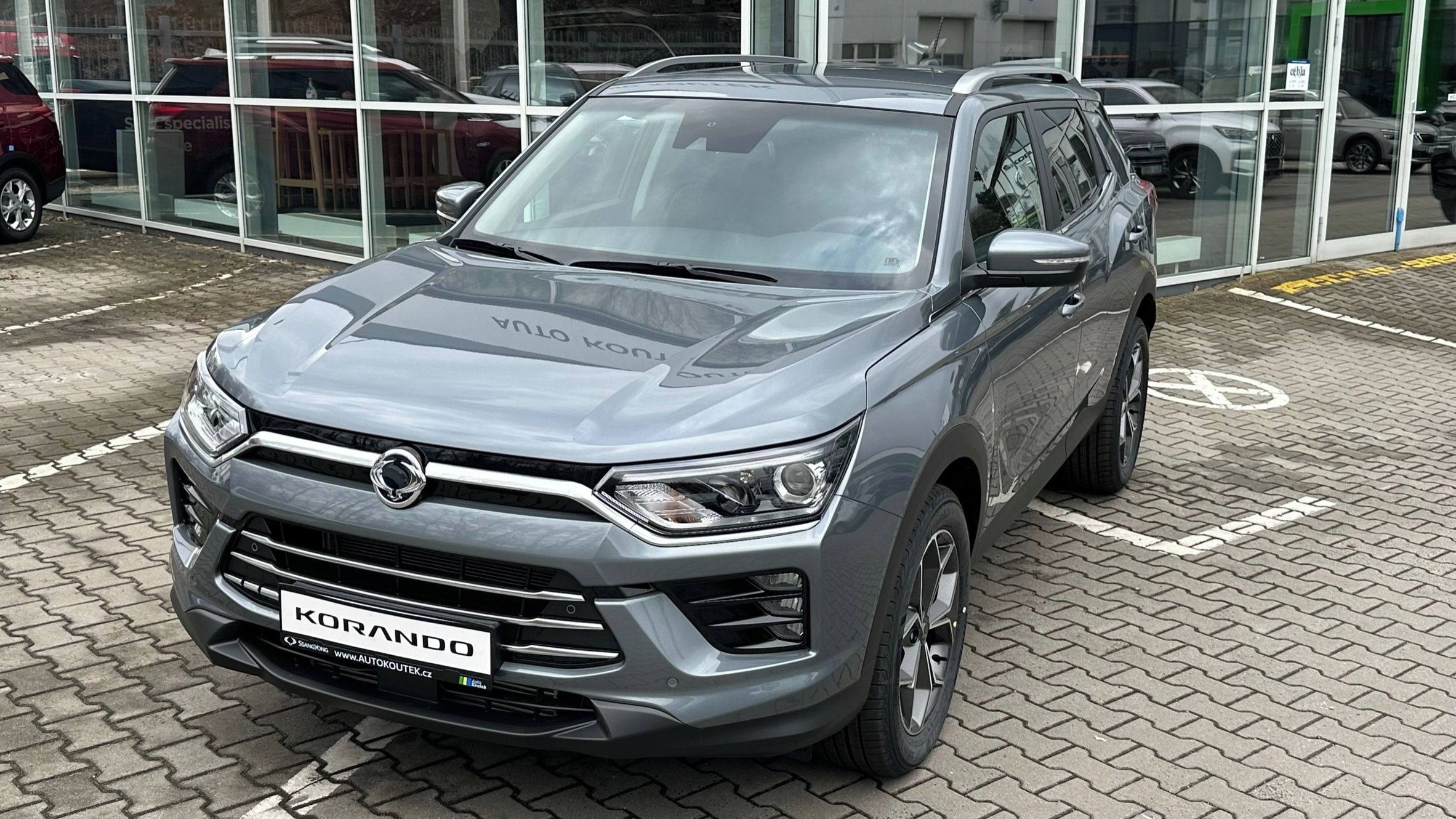 KGM Korando, AUTOMAT Style