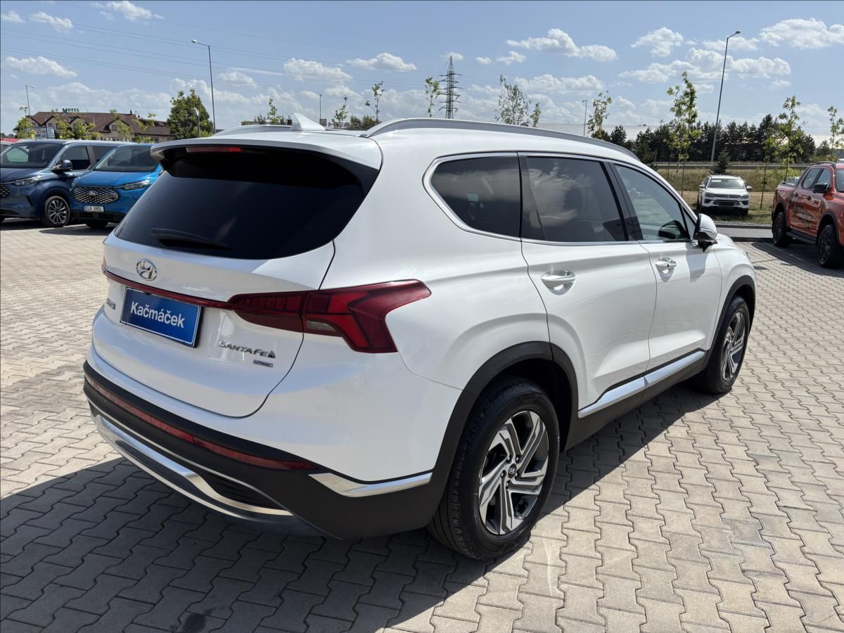Hyundai Santa Fe, 2,2 CRDi Style 4x4 DCT 142kW - fotka 5