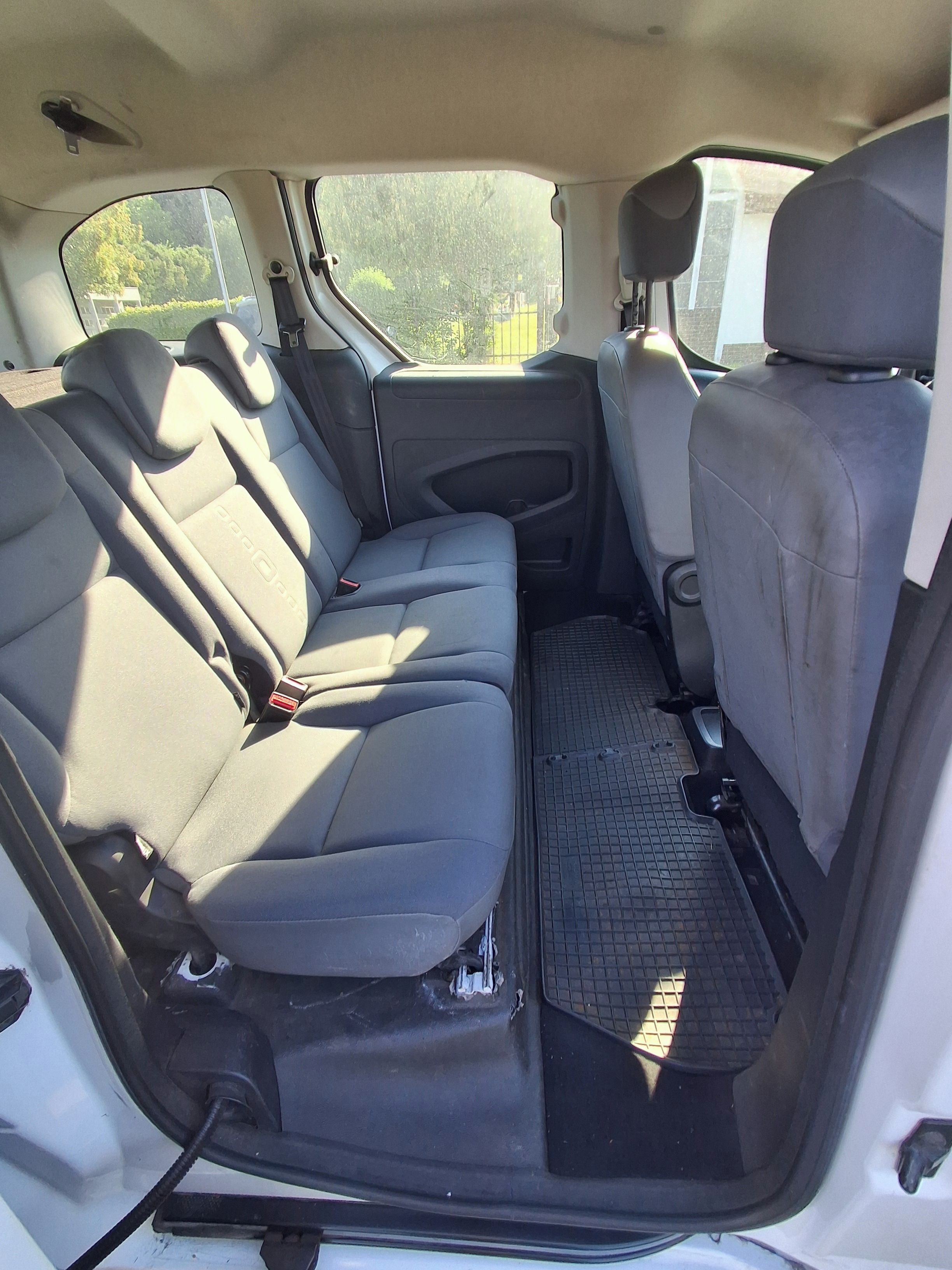 Citroën Berlingo, Berlingo Combi 1,6 - fotka 6