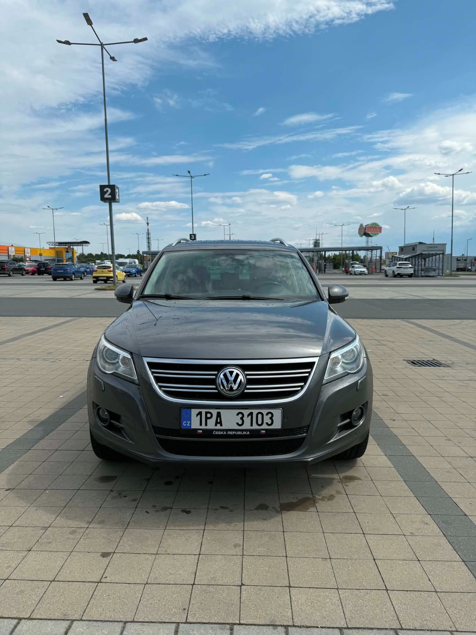 Volkswagen Tiguan, 2.0 TSI 147kw, 4x4, DSG R-line - fotka 2