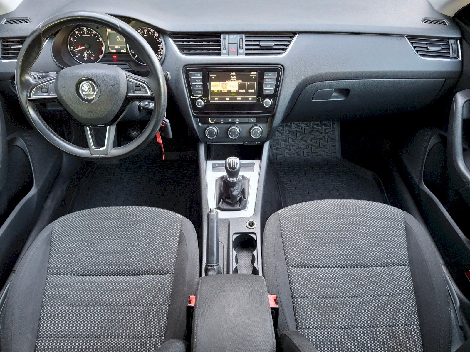 Škoda Octavia, Ambition 1,2TSi 81kW - fotka 5
