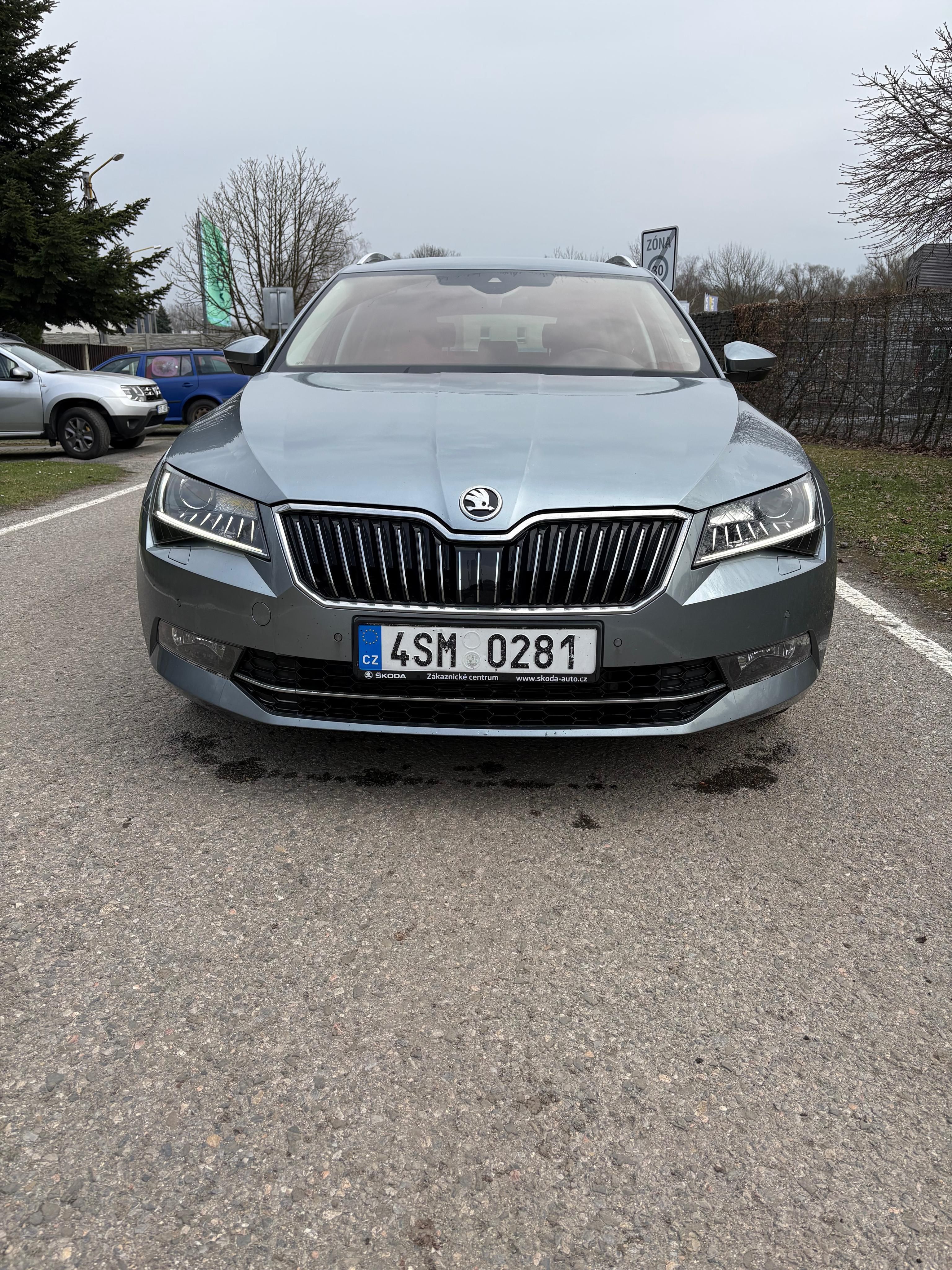 Škoda Superb, 2.0 TDI 140KW,Style+,Tažné - fotka 4