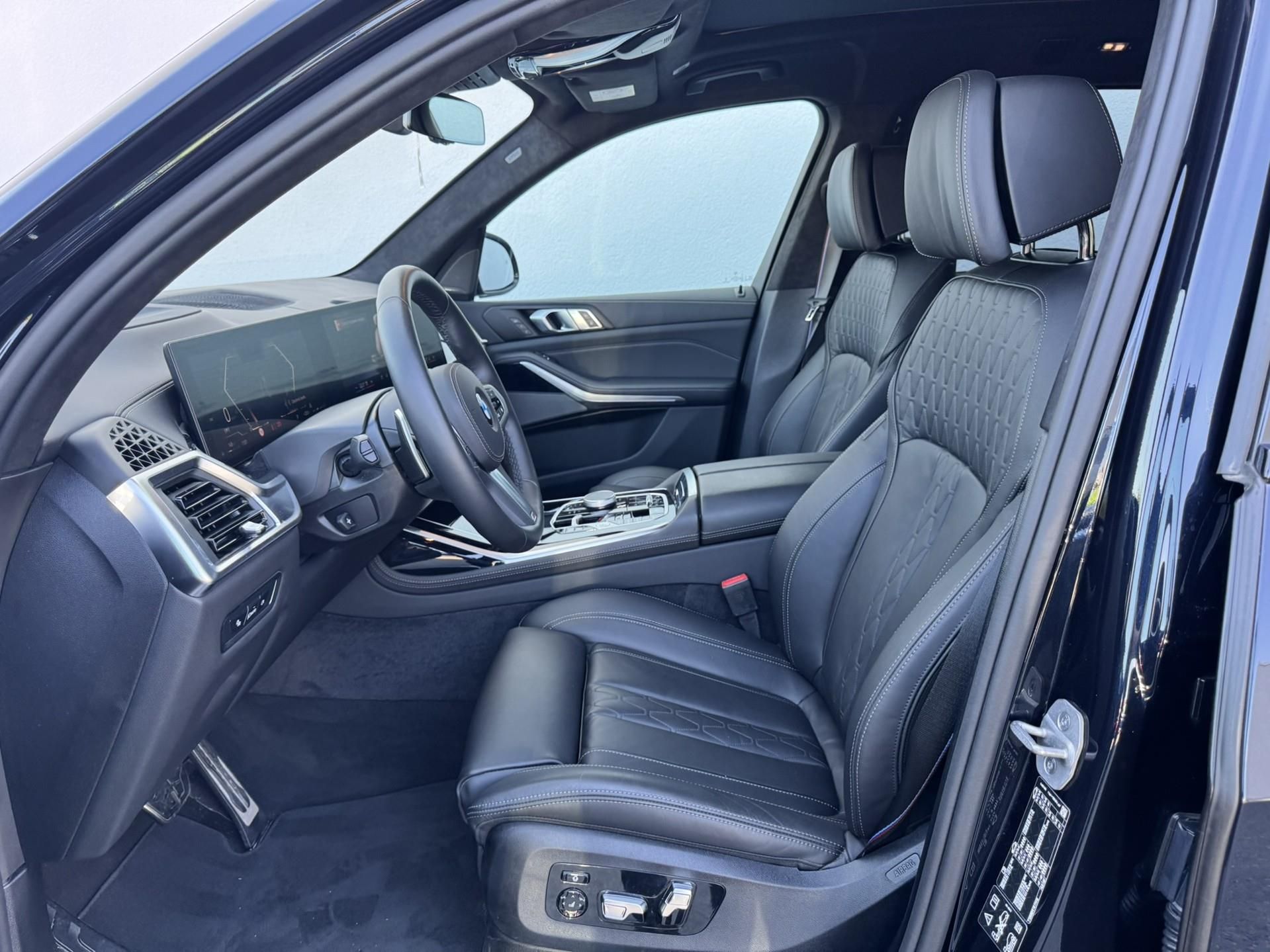 BMW X7, X7 xDrive40i Mpaket - fotka 6