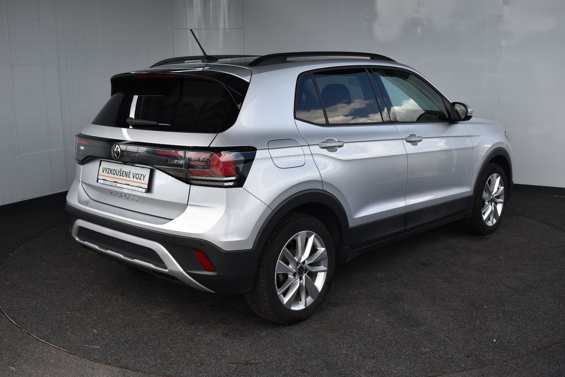Volkswagen T-Cross, 1.0TSI 85kW, DSG, CZ,1.Majitel - fotka 2