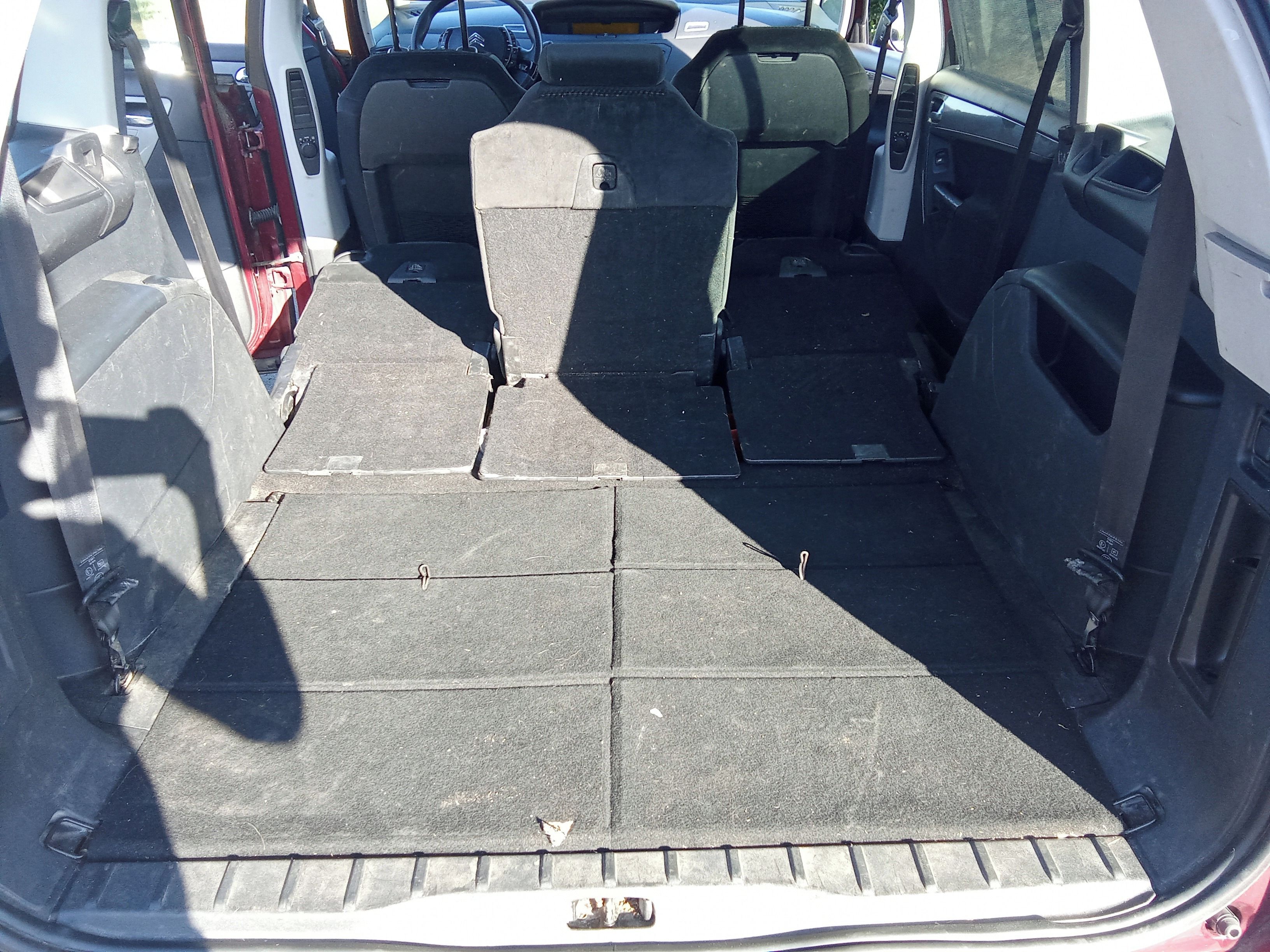 Citroën C4 Picasso, 1.6HDi 80kW / 2 x ALU KOLA - fotka 5