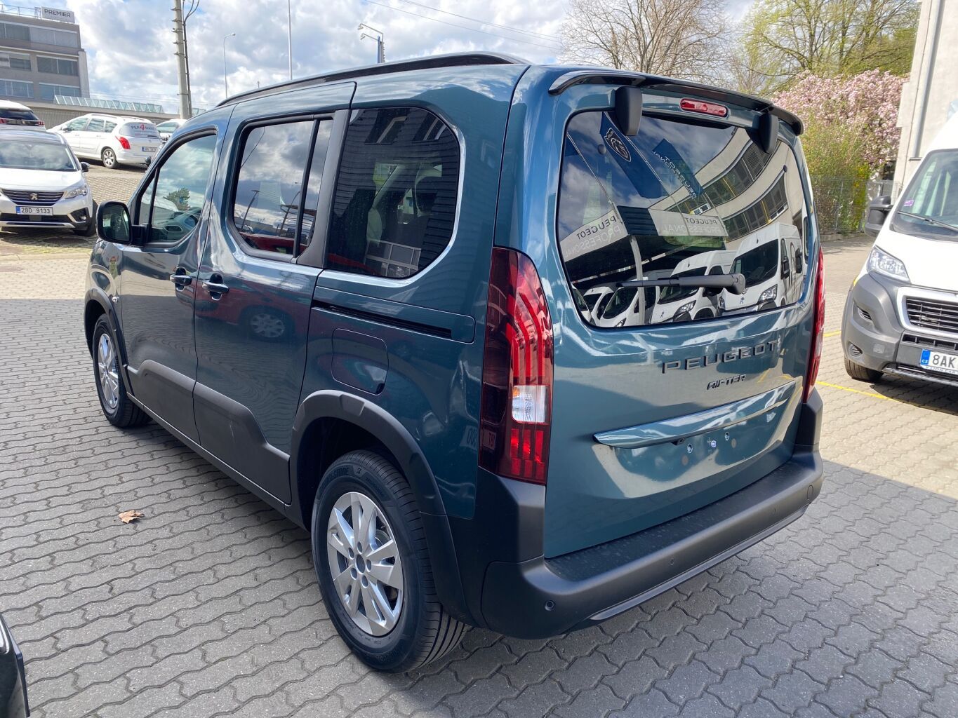 Peugeot Rifter, PEUGEOT RIFTER ALLURE Turbo110 - fotka 5