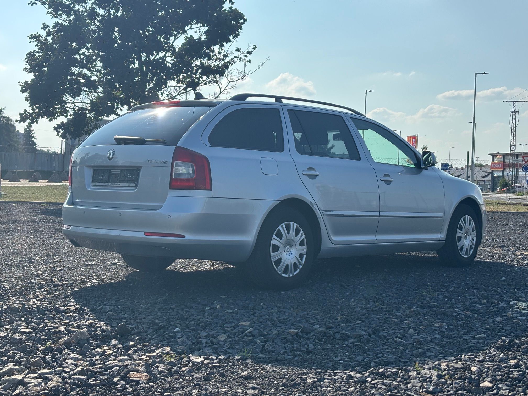 Škoda Octavia, Škoda Octavia Combi 1,6 TDI - fotka 3
