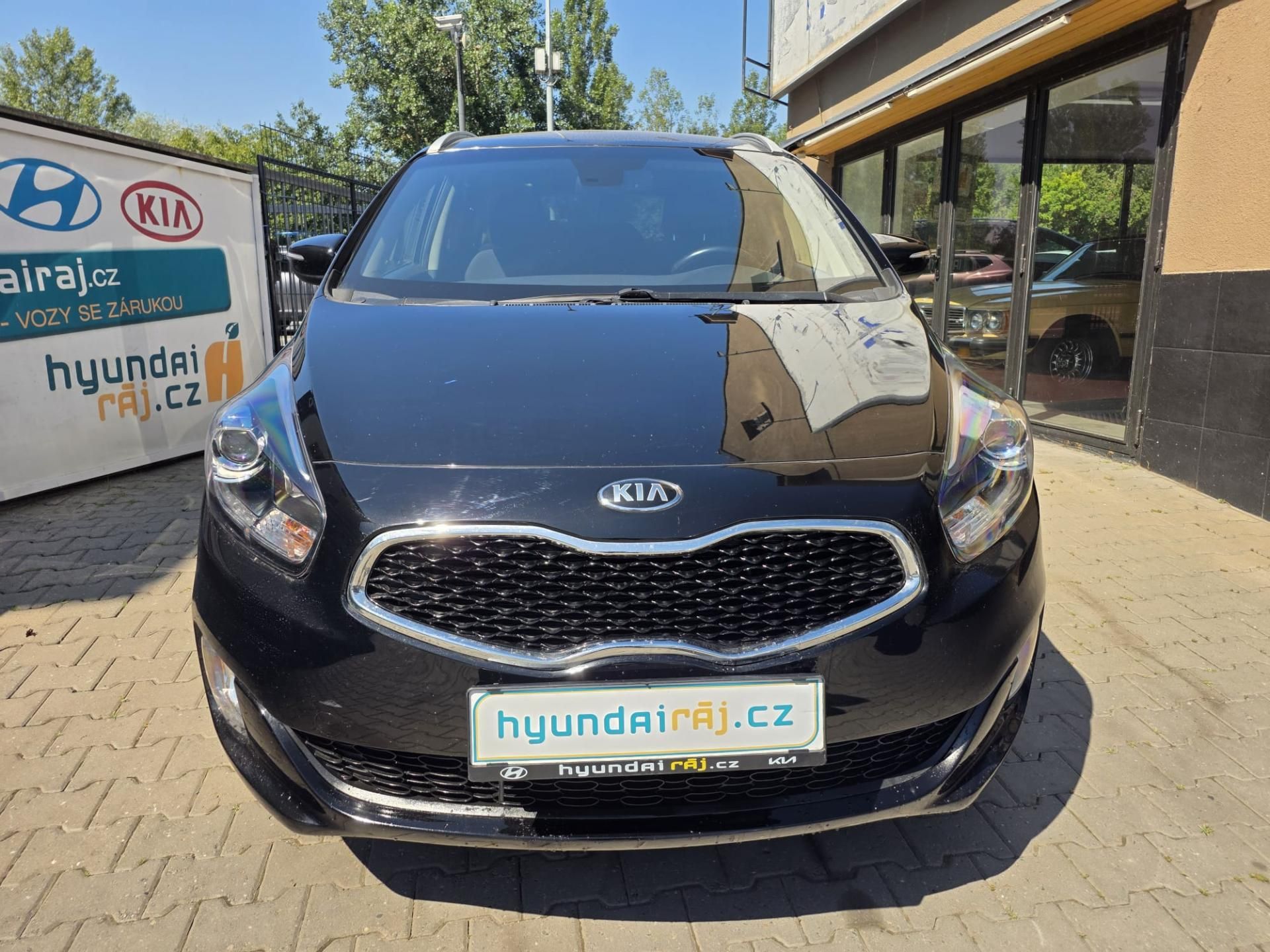 Kia Carens, 1.MAJ.-KAMERA-KLIMA-TEMPOMAT - fotka 3