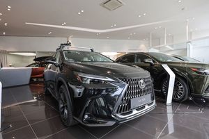Lexus NX 350h, 350h 2.5 HEV PRESTIGE