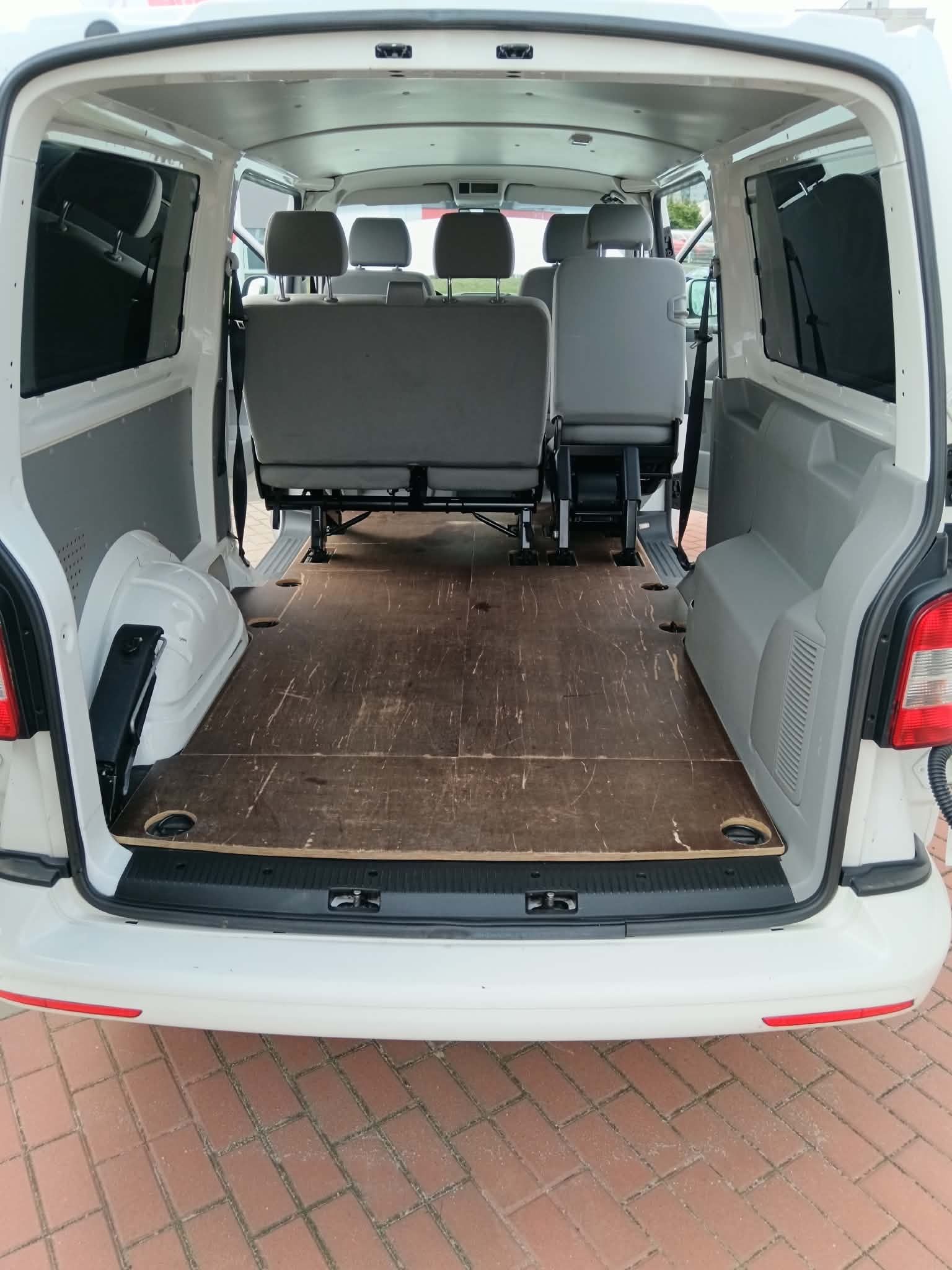 Volkswagen Transporter, 2.0 103kW, LONG, 2x ŠOUPAČKY - fotka 4