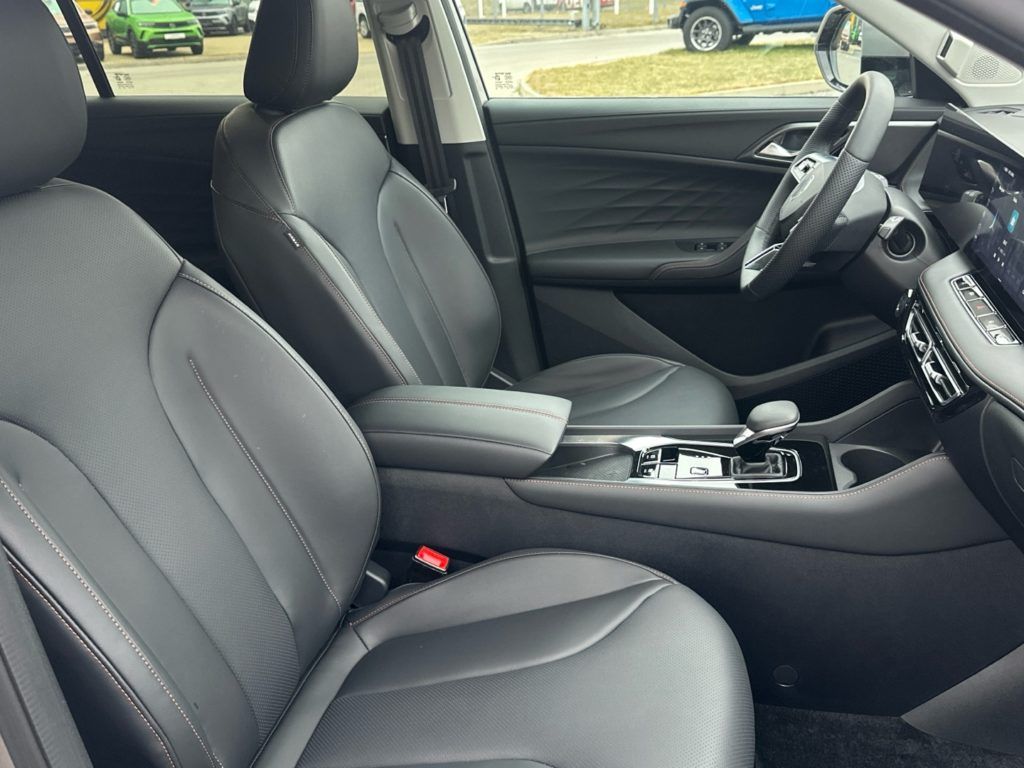 MG HS, PHEV 1.5 TGI Exclusive - fotka 6
