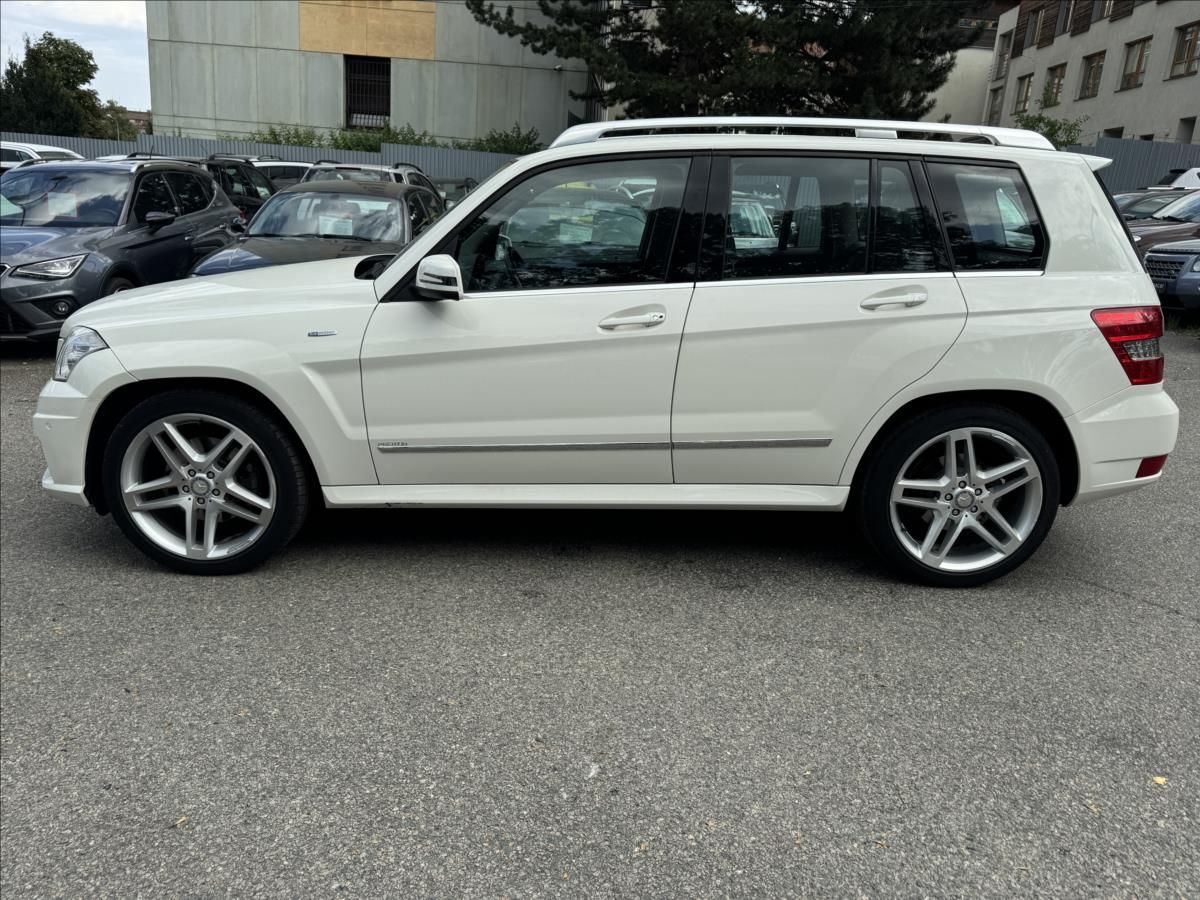 Mercedes-Benz GLK, 2,2 AMG+4MATIC - fotka 5