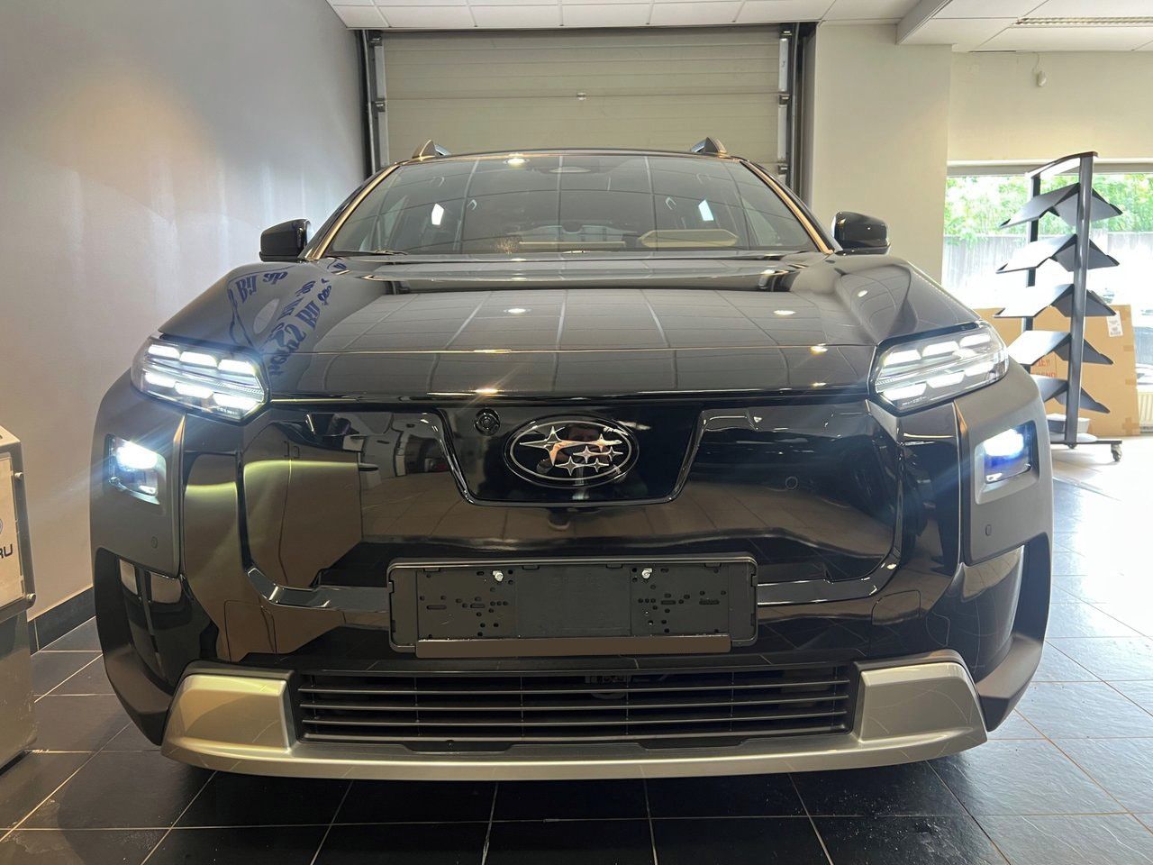 Subaru E-Outback, 74.7 kWh AWD Limited - fotka 2
