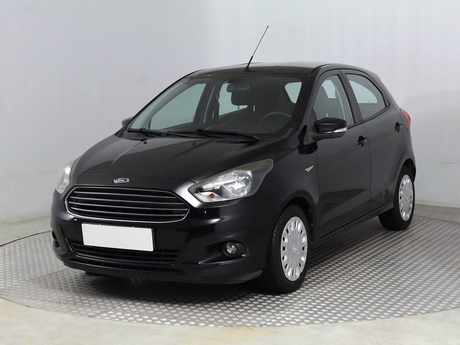 Ford KA+, 1.2 Ti-VCT, Serv.kniha, Klima - fotka 2
